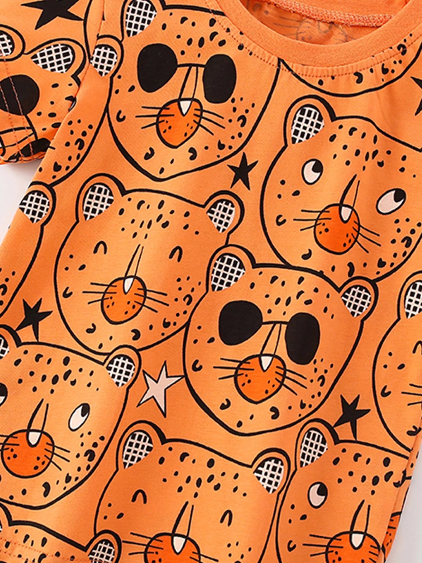 Children's Bear Print Round Neck Top and Shorts Set