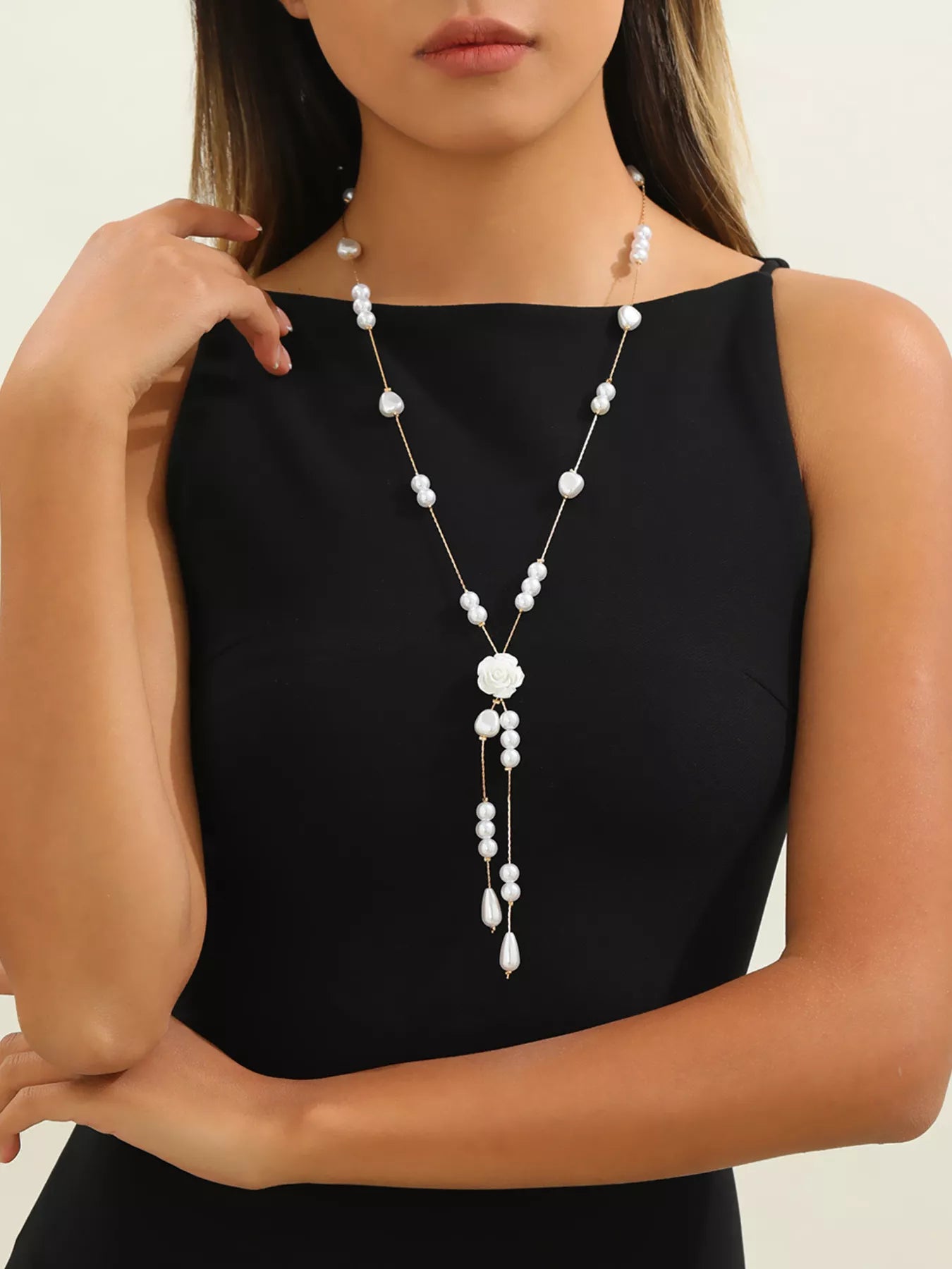 Elegant Pearl and Rose Pendant Necklace