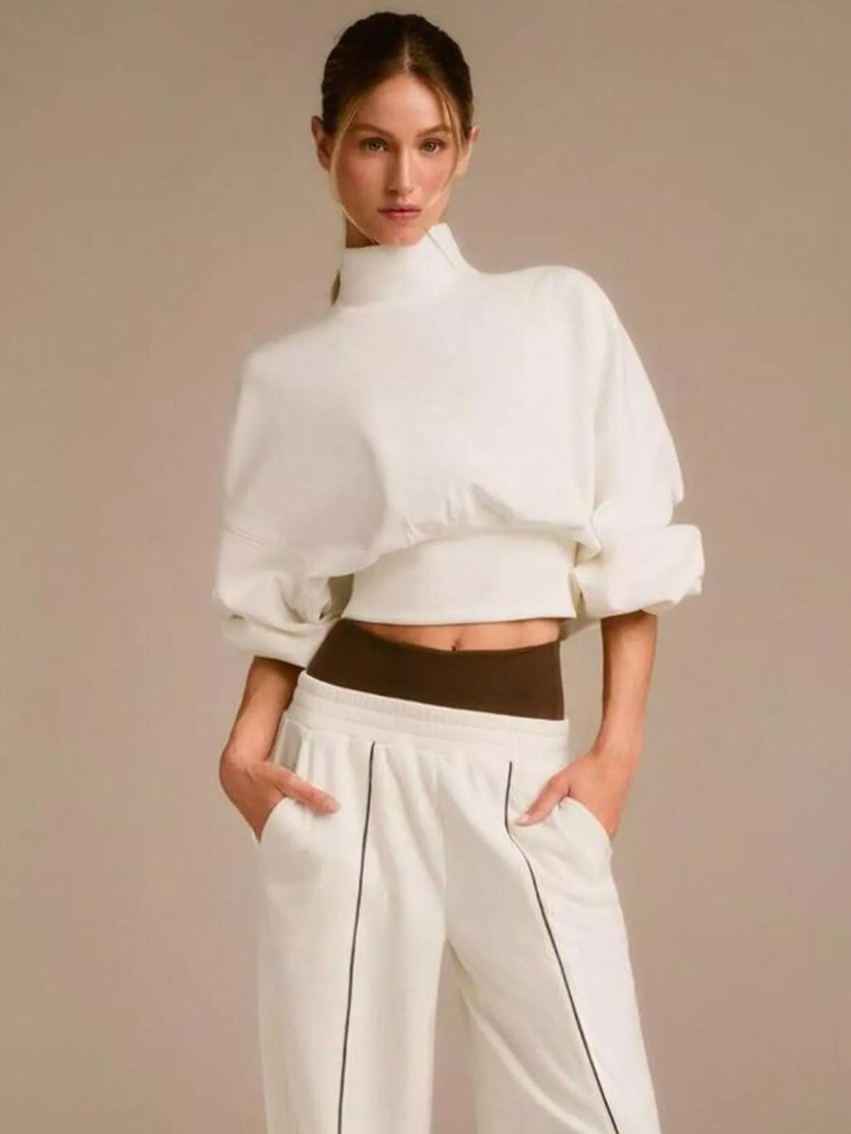 Turtleneck Dropped Shoulder Sweatshirt