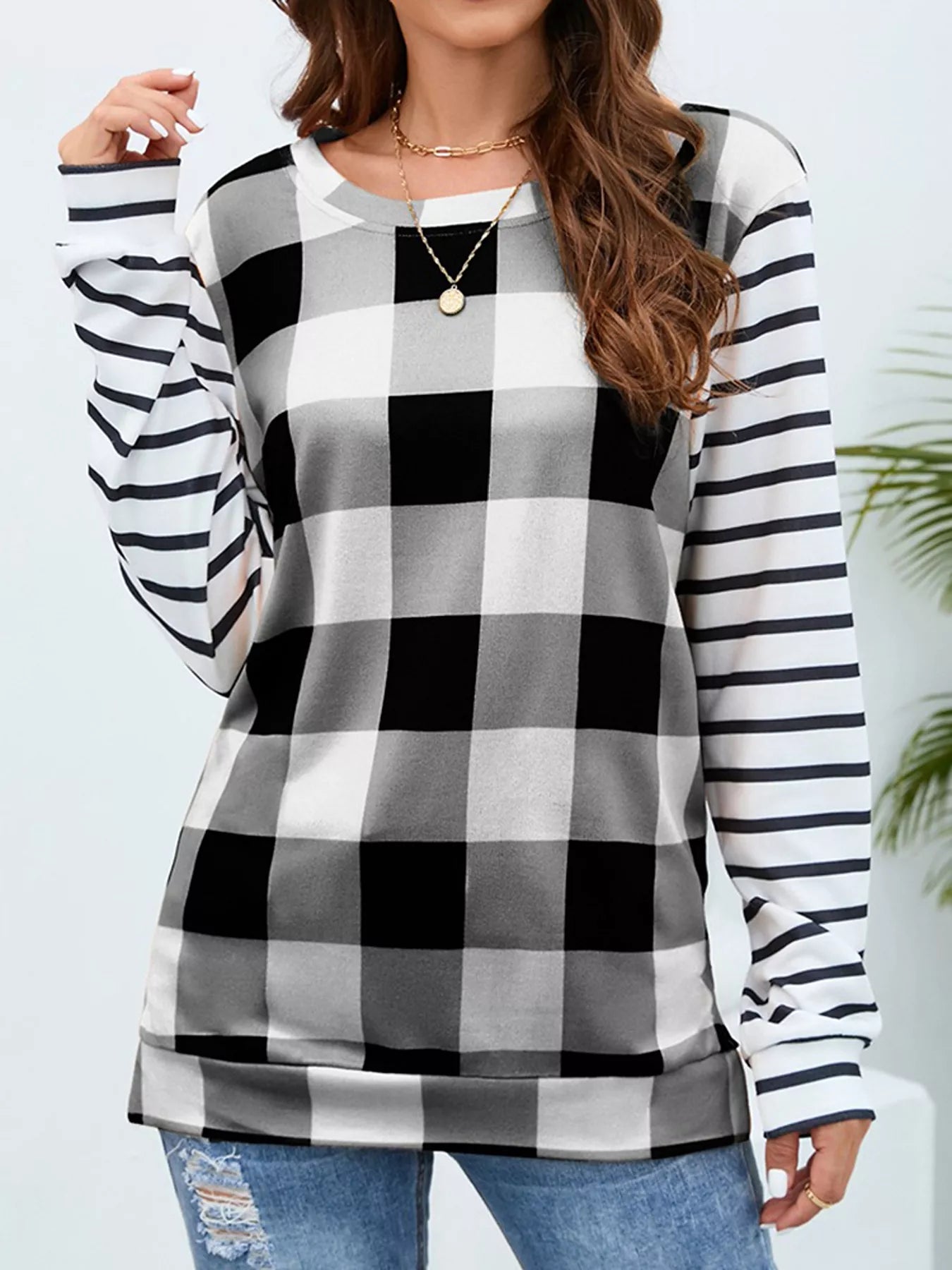 Plaid and Stripe Contrast Long Sleeve T-Shirt