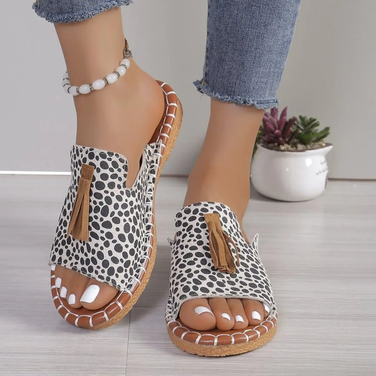 Leopard Print Tassel Flat Sandals