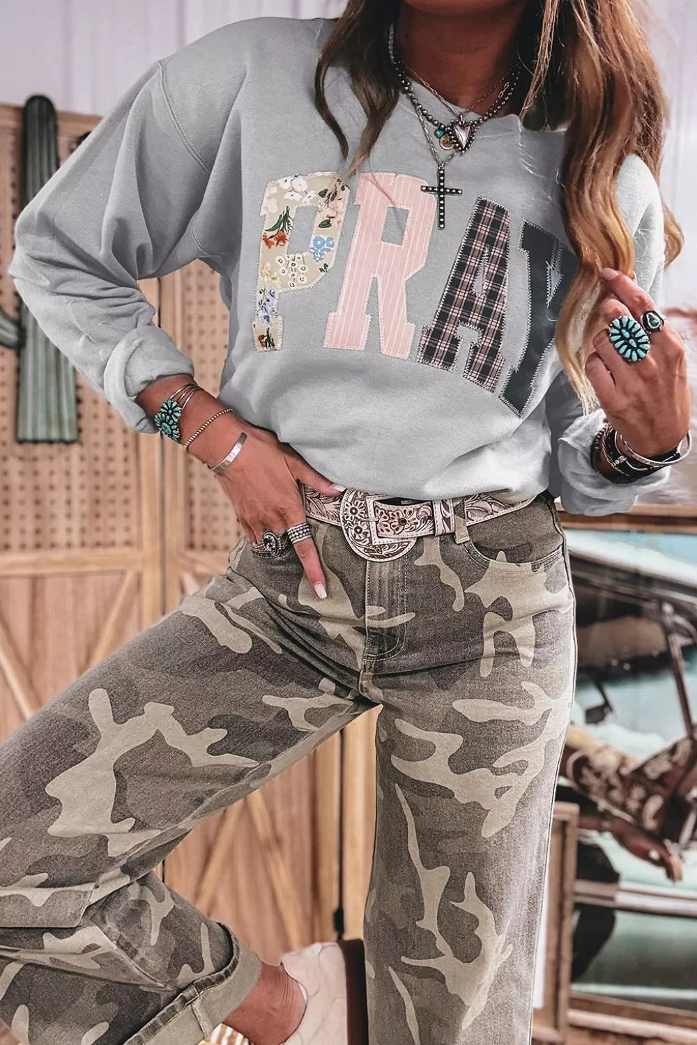 Floral Buffalo Plaid Striped Embroidered Patch Western Pullover Sweatshirt