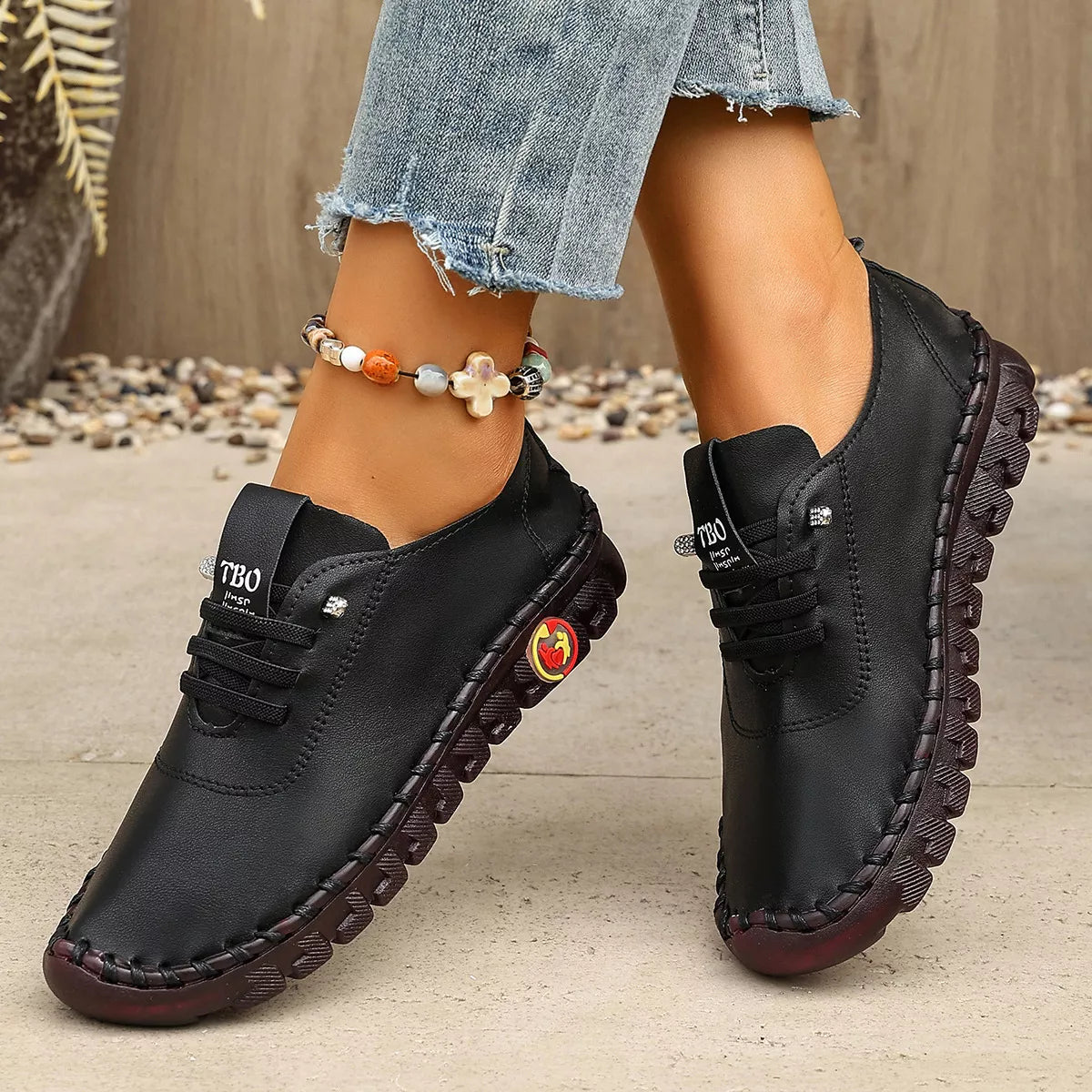 Round Toe Lace Up Sneakers