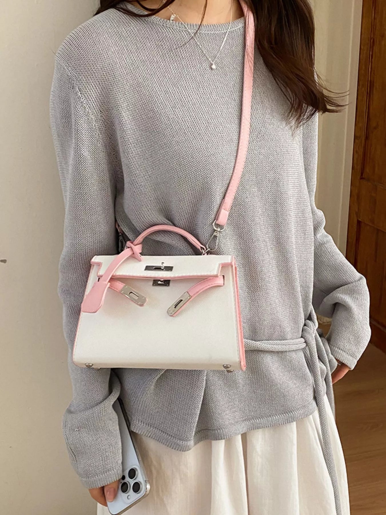 Contrast Trimmed Top-Handle Crossbody Bag