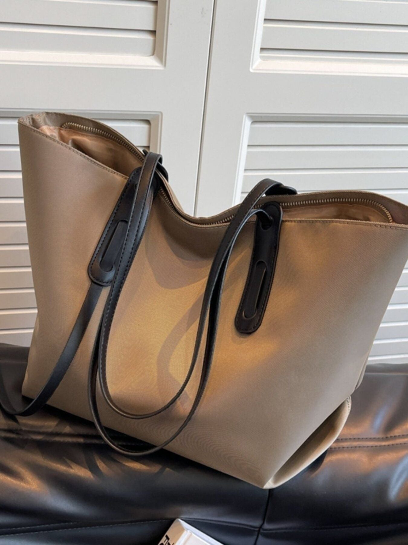 Large Capacity Tote Bag