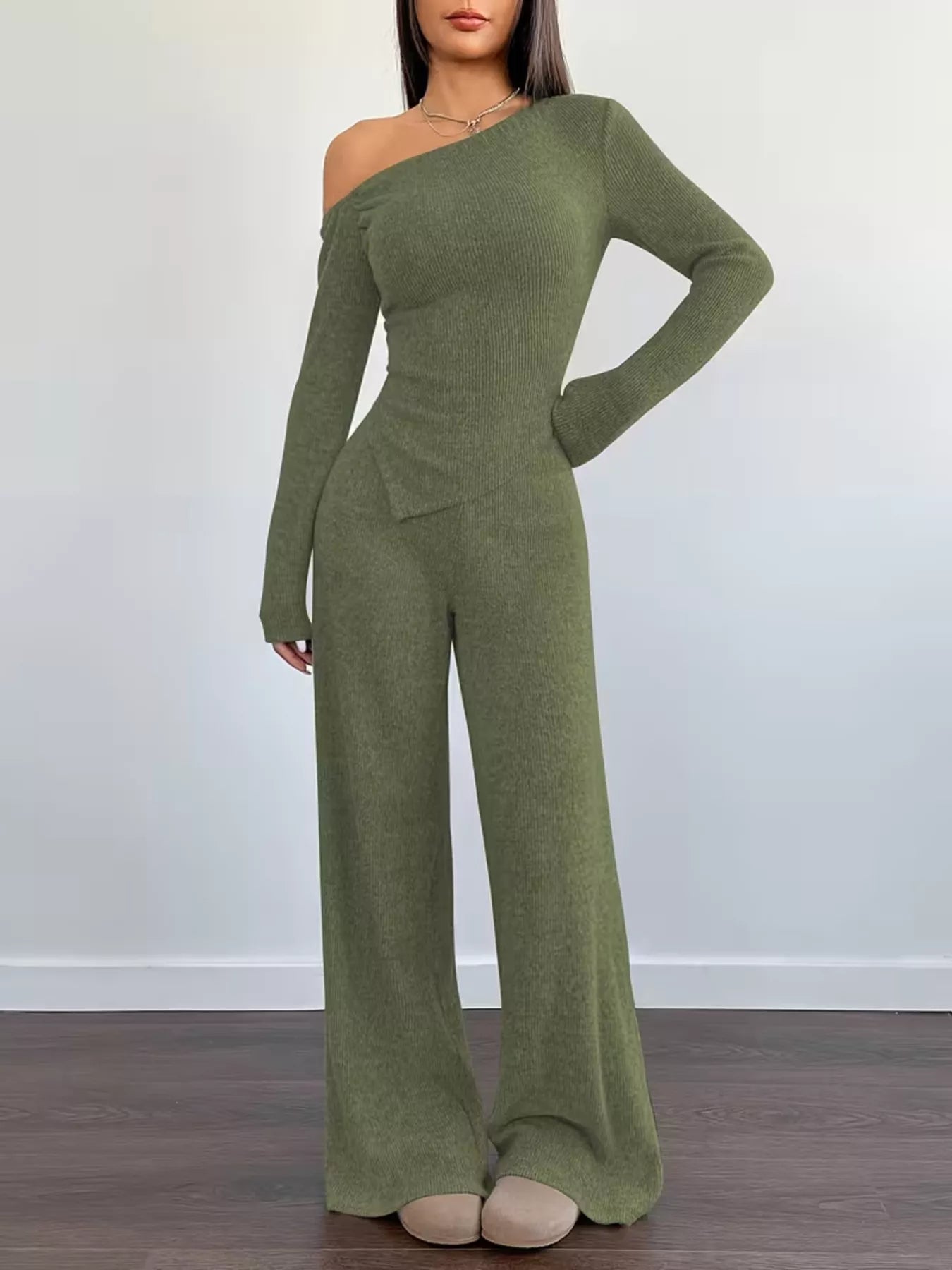 Chic One-Shoulder Asymmetrical Top and Wide-Leg Pants Set
