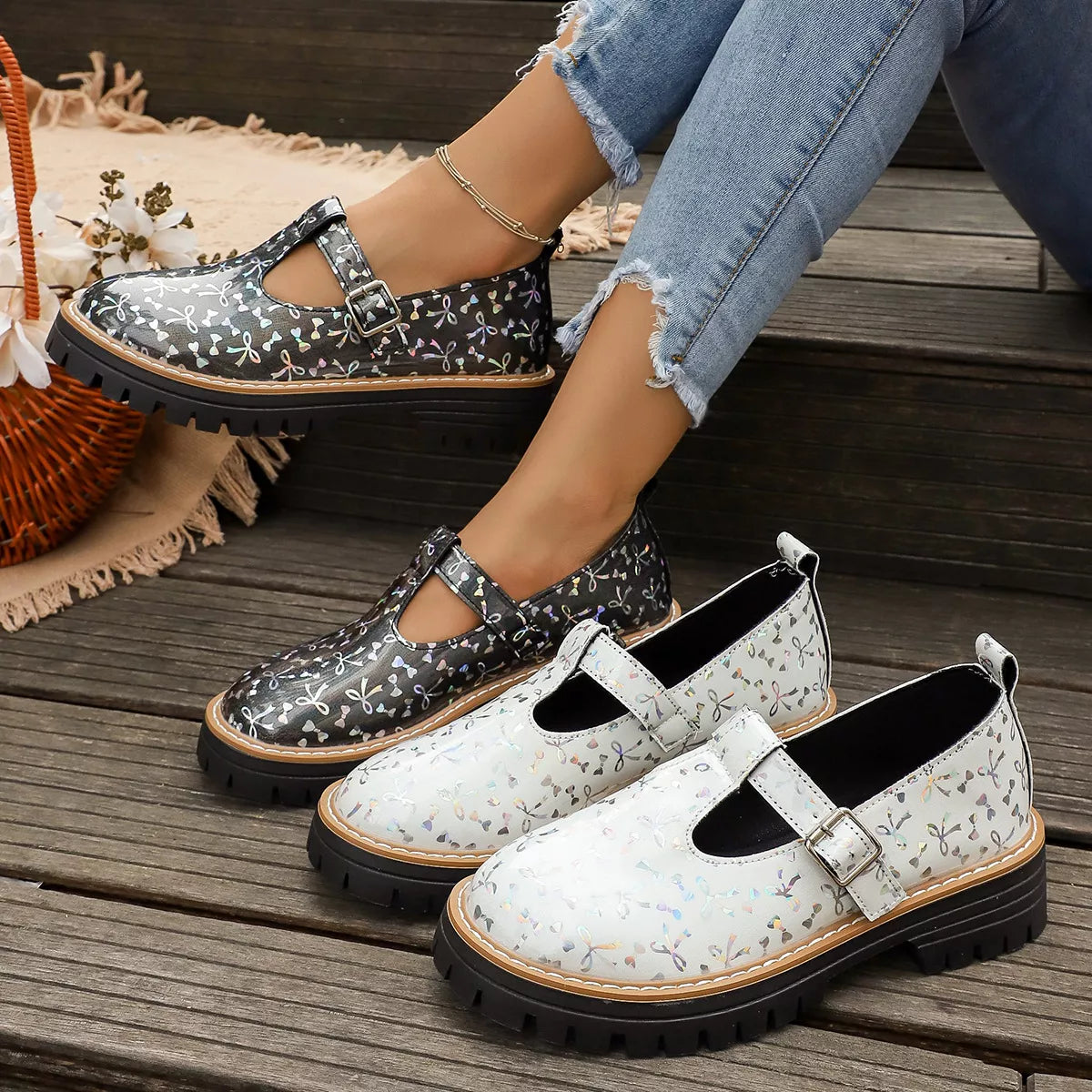 Round Toe Platform Loafers