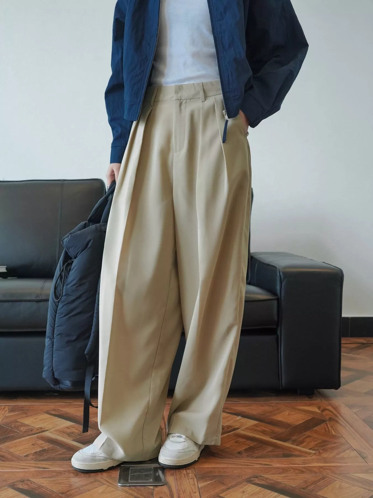 High-Waisted Pleated Wide-Leg Pants