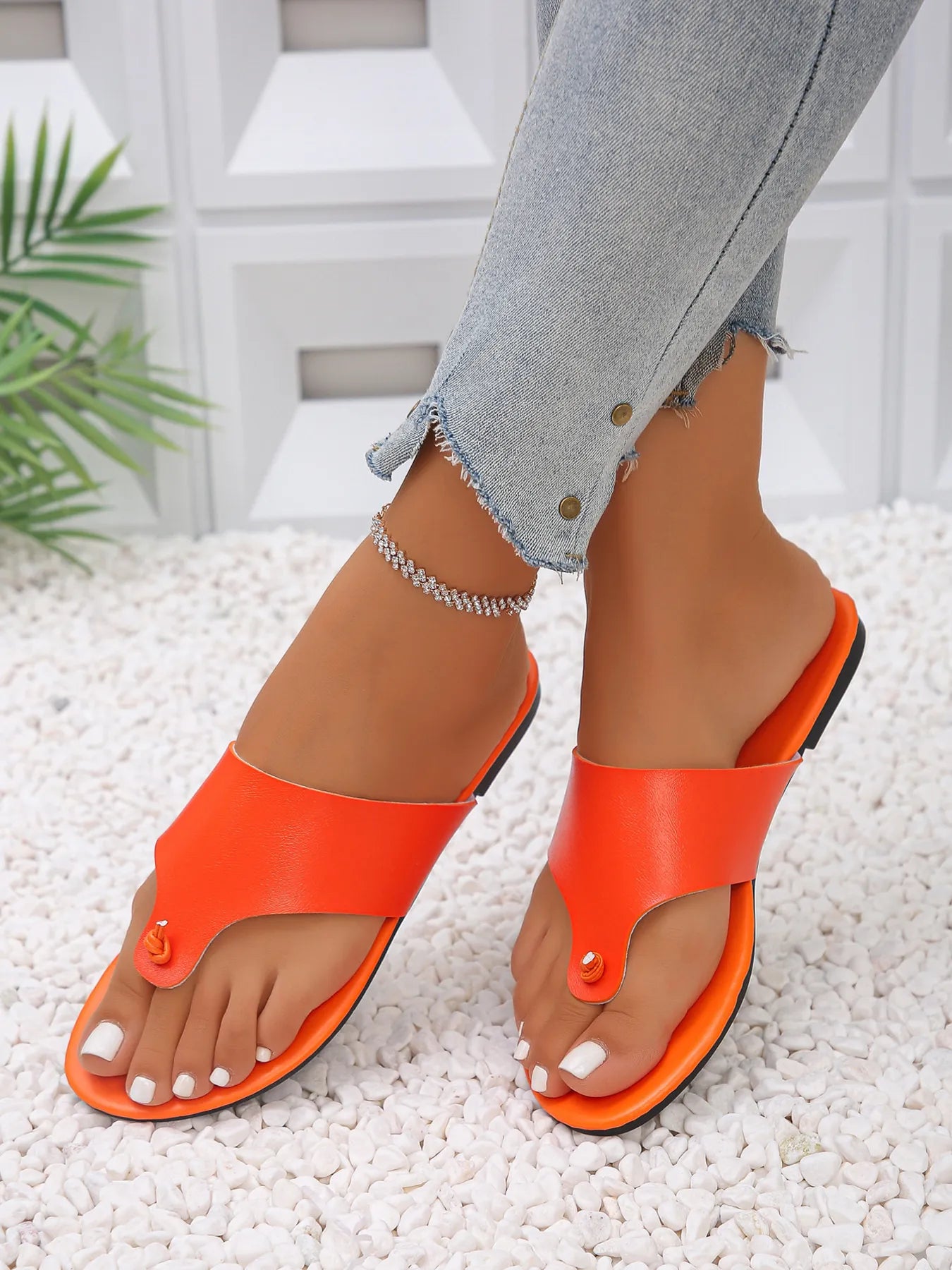 Toe Post Flats Sandals