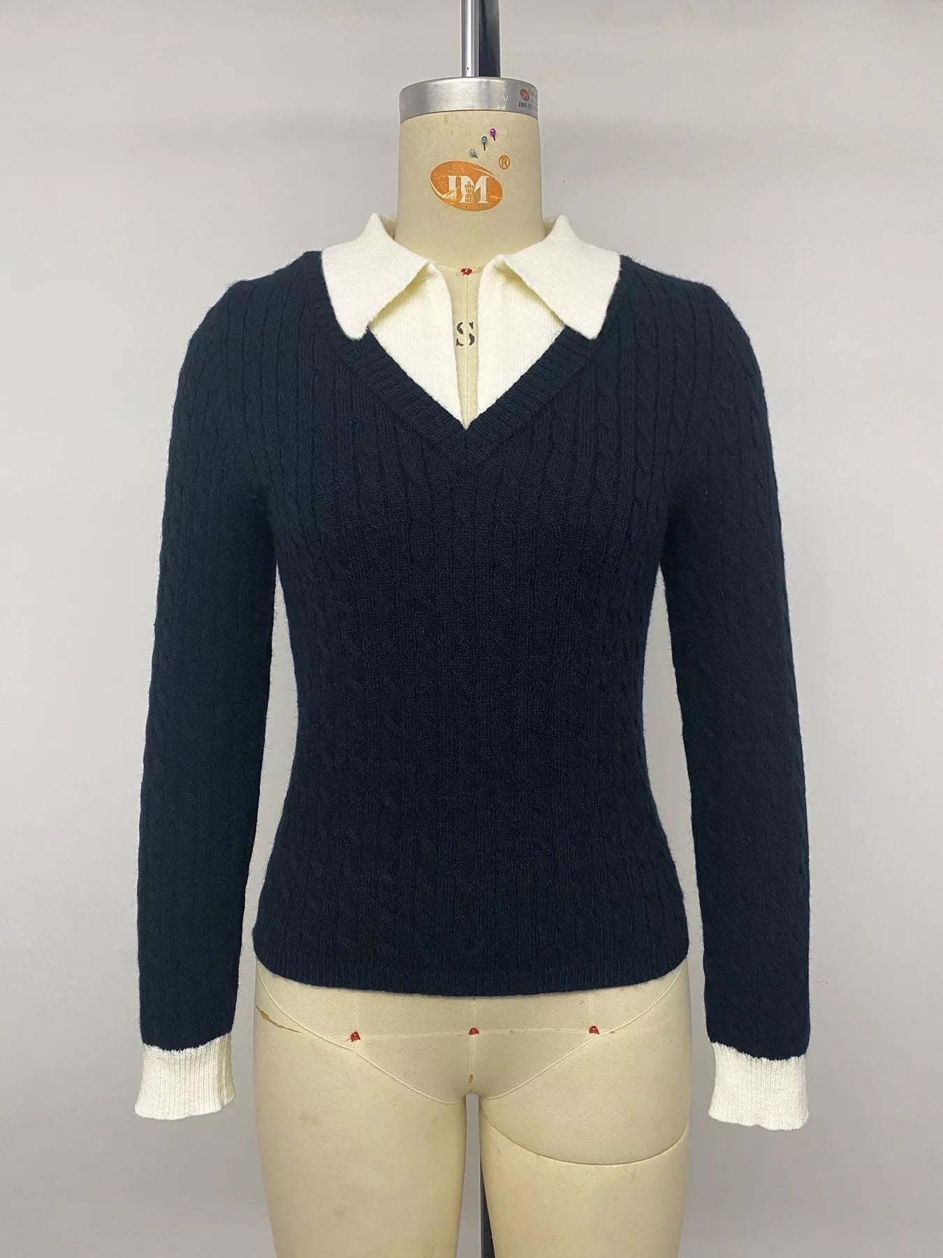 Cable Knit Contrast Collar Sweater