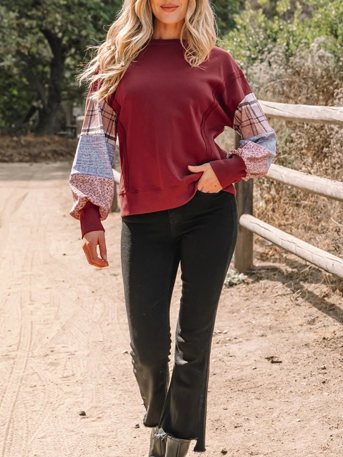Plaid Colorblock Patchwork Sleeve Raw Seam Sweatshirt