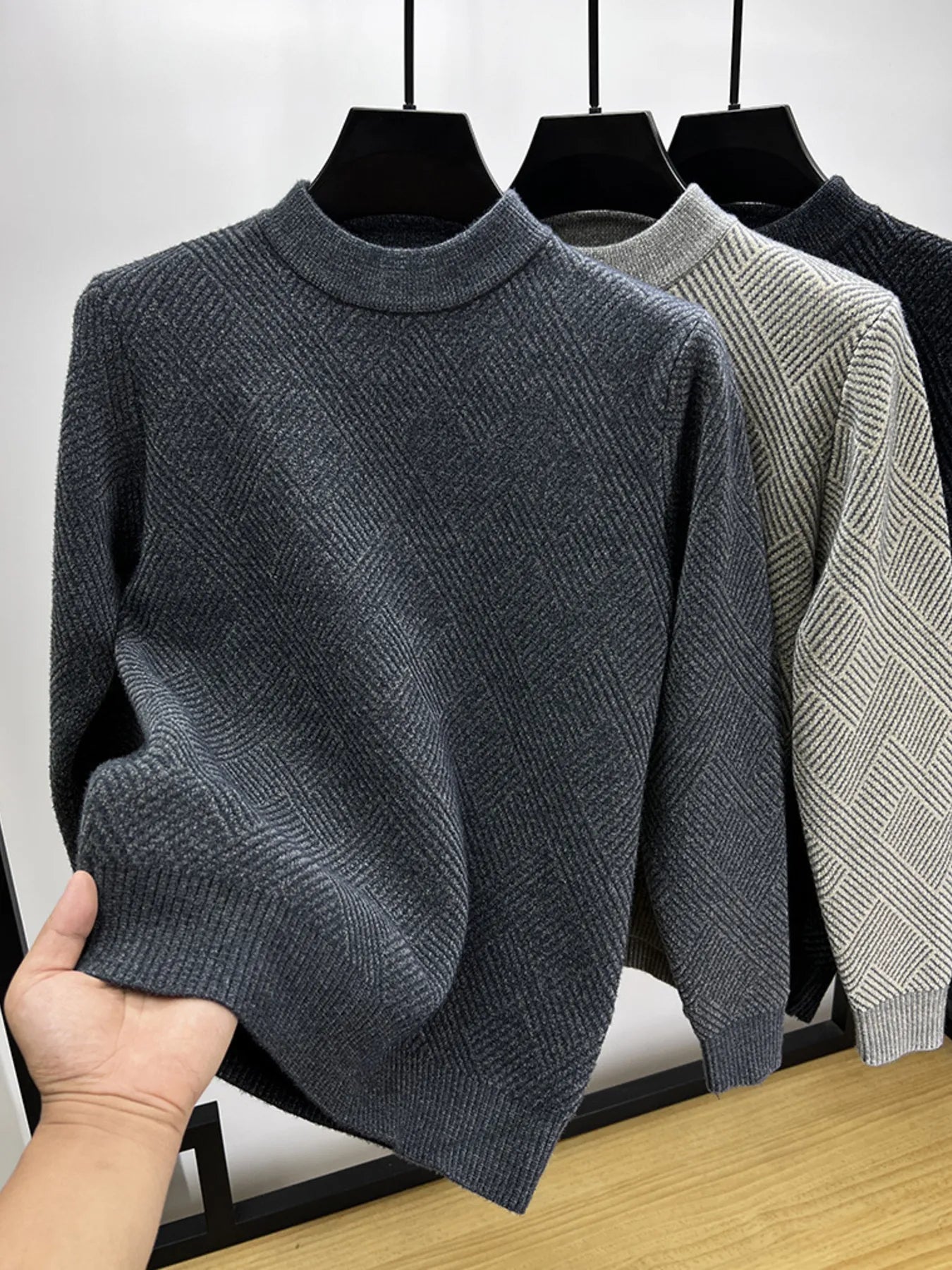 Men's Plus Size Textured Knit Long Sleeve Sweater