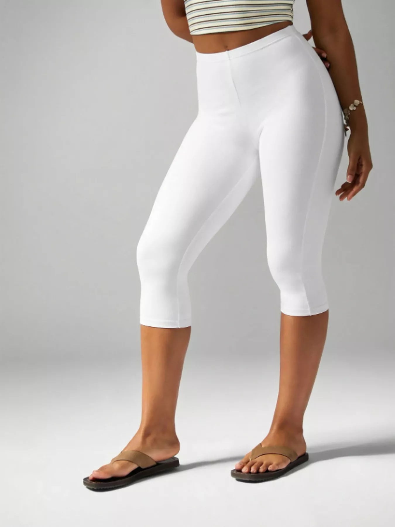 High-Waisted Active Capri Leggings