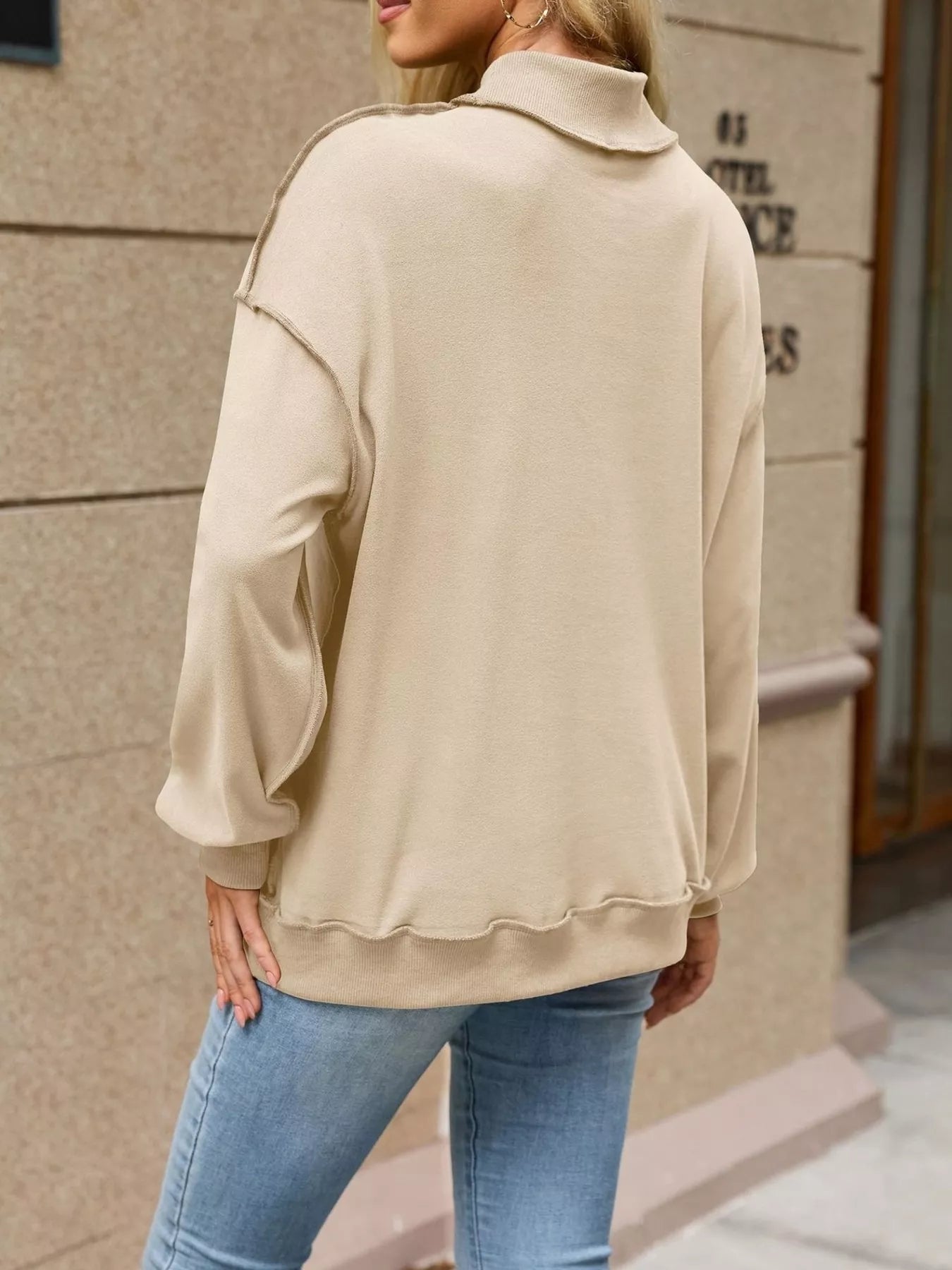 Loose Fit Crew Neck Sweatshirt