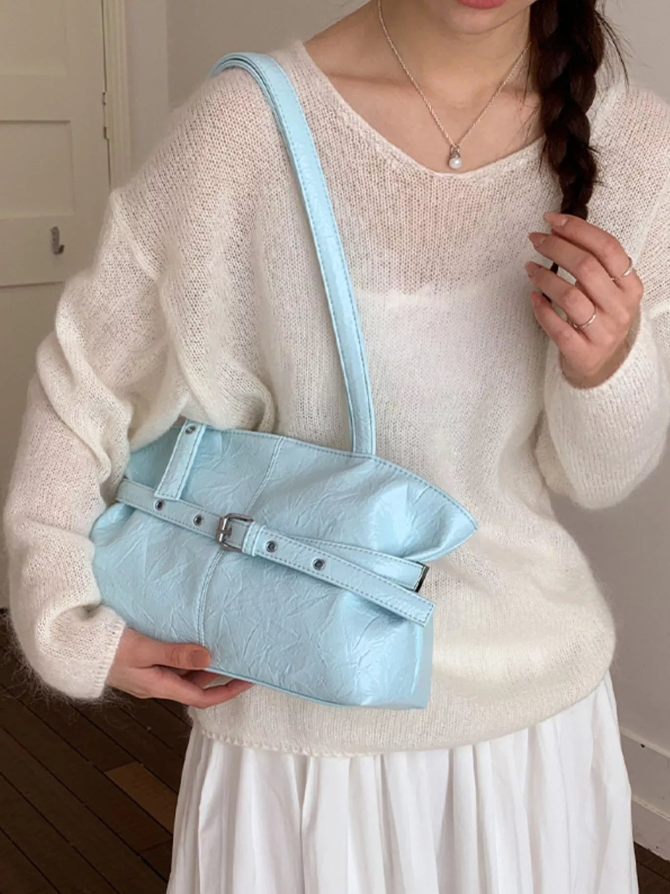 Buckle Detail Shoulder Bag