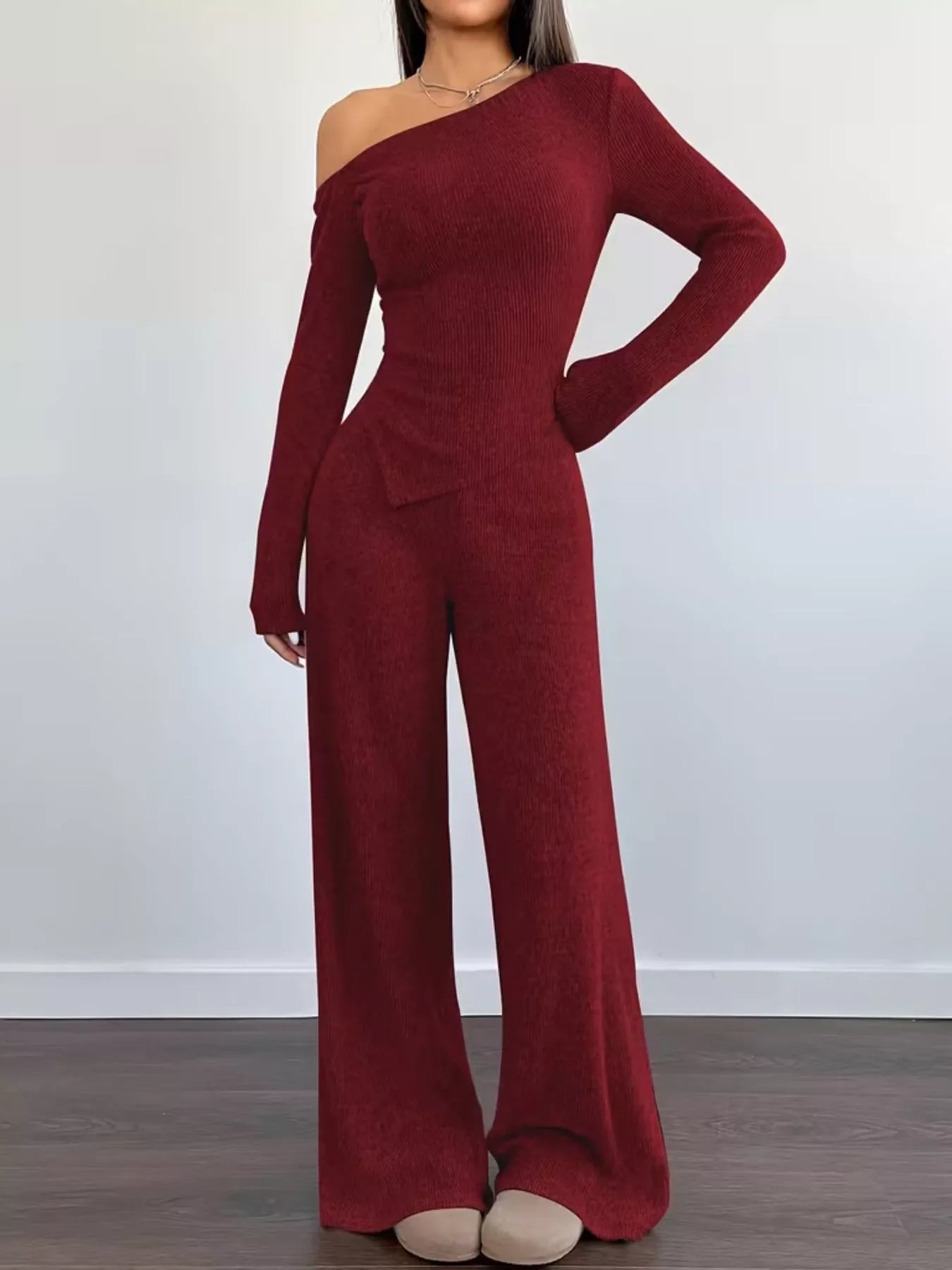 Chic One-Shoulder Asymmetrical Top and Wide-Leg Pants Set
