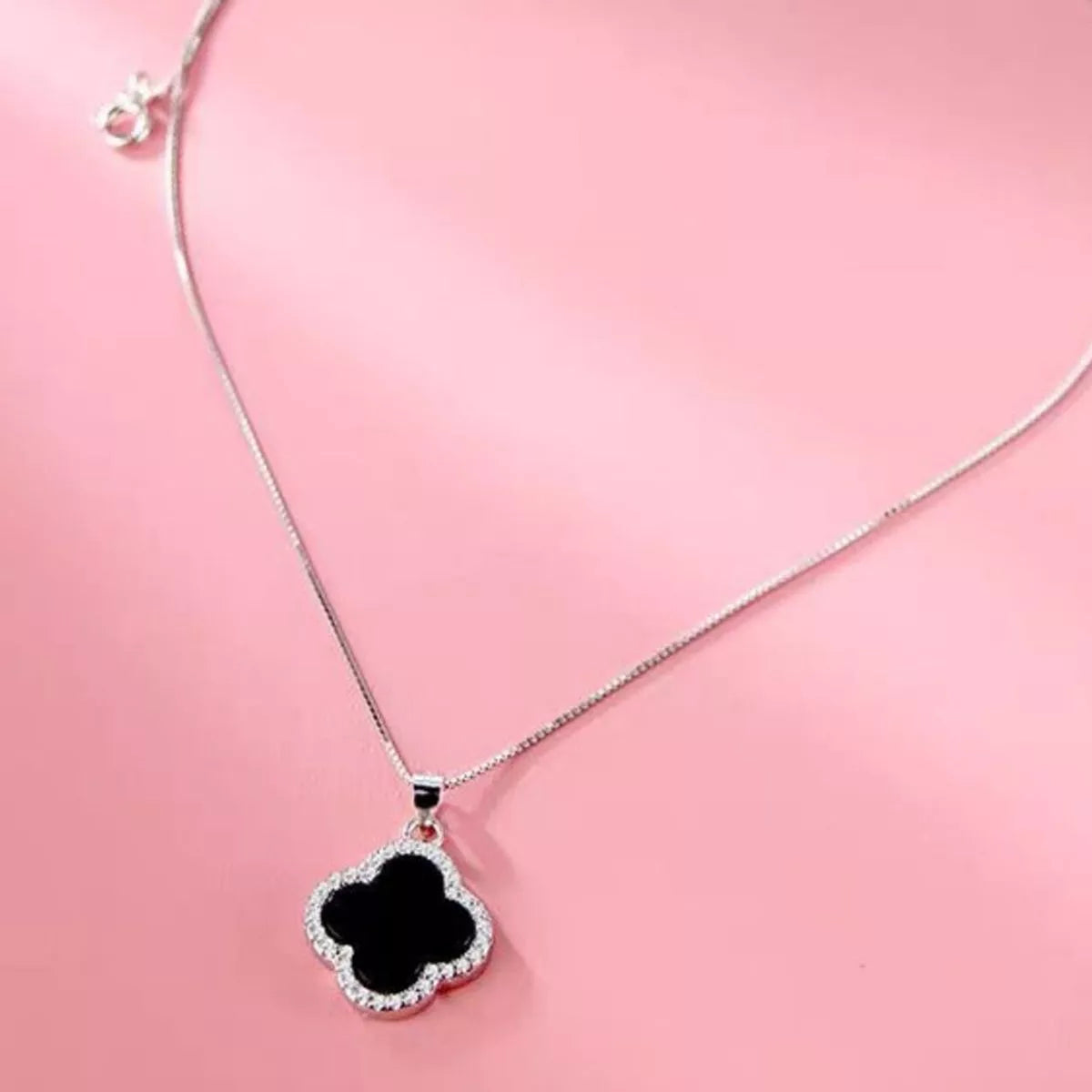 925 Sterling Silver Clover Pendant Necklace