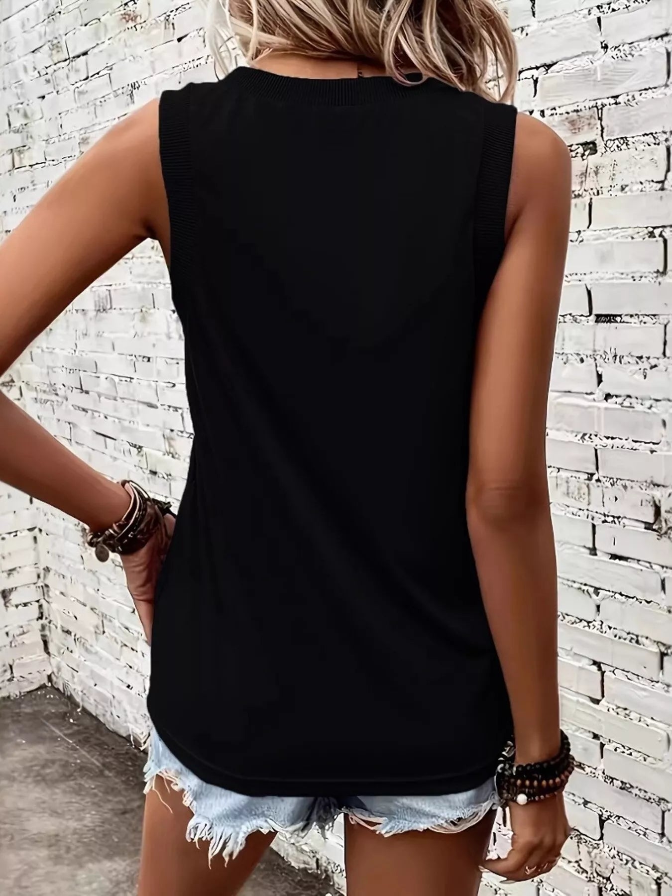 V-Neck Ribbed Trim Tank