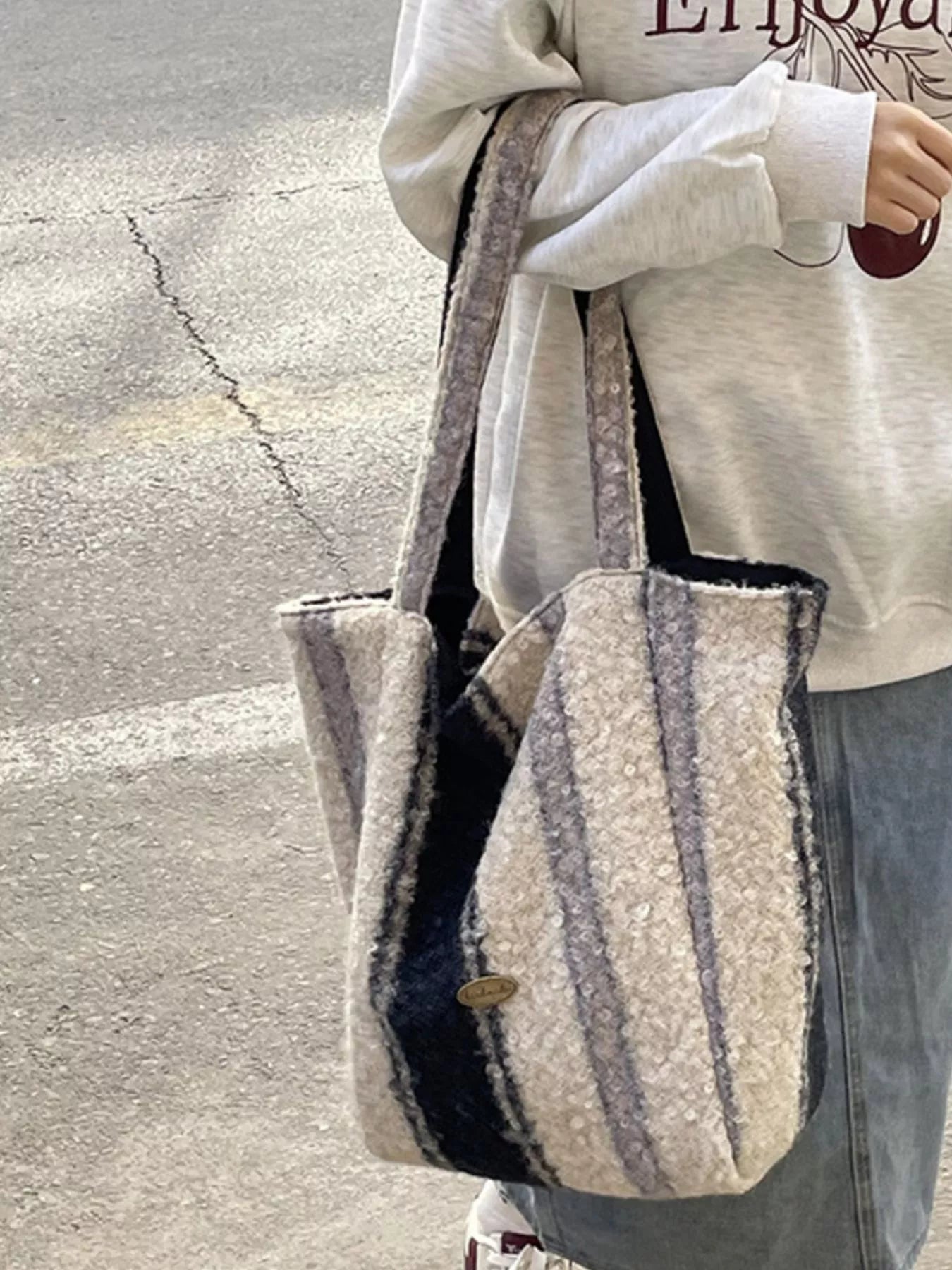 Lightweight Tote Bag
