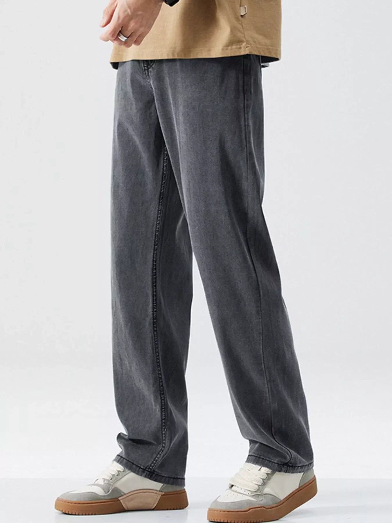 Men's Wide Leg Jeans
