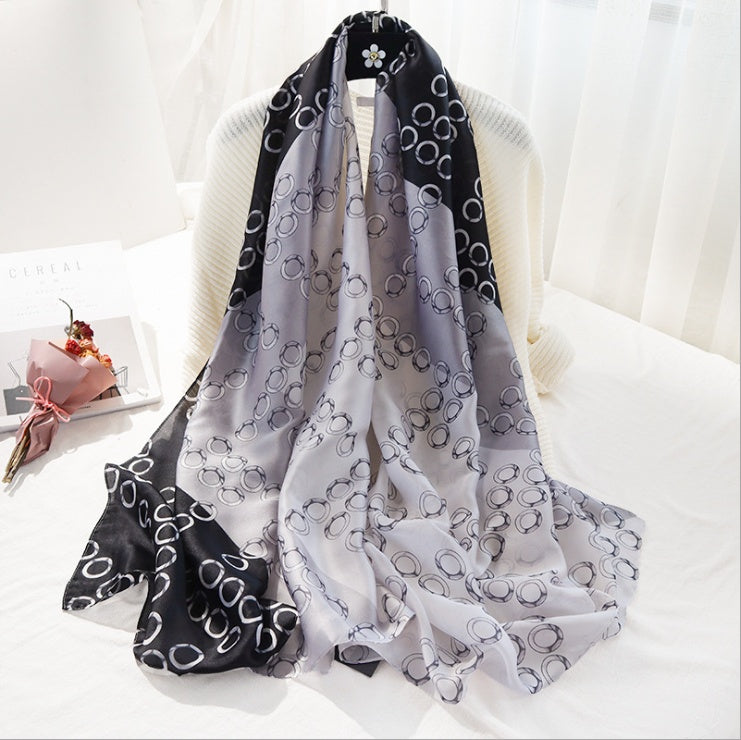 Women's silk scarf (See size chart where applicable)