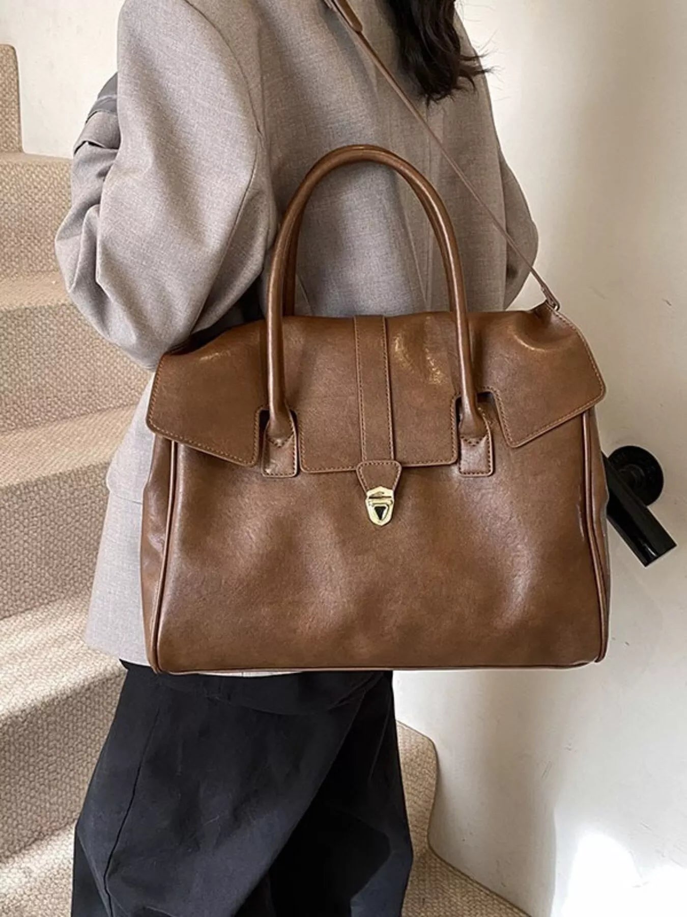 Buckle PU Leather Handbag