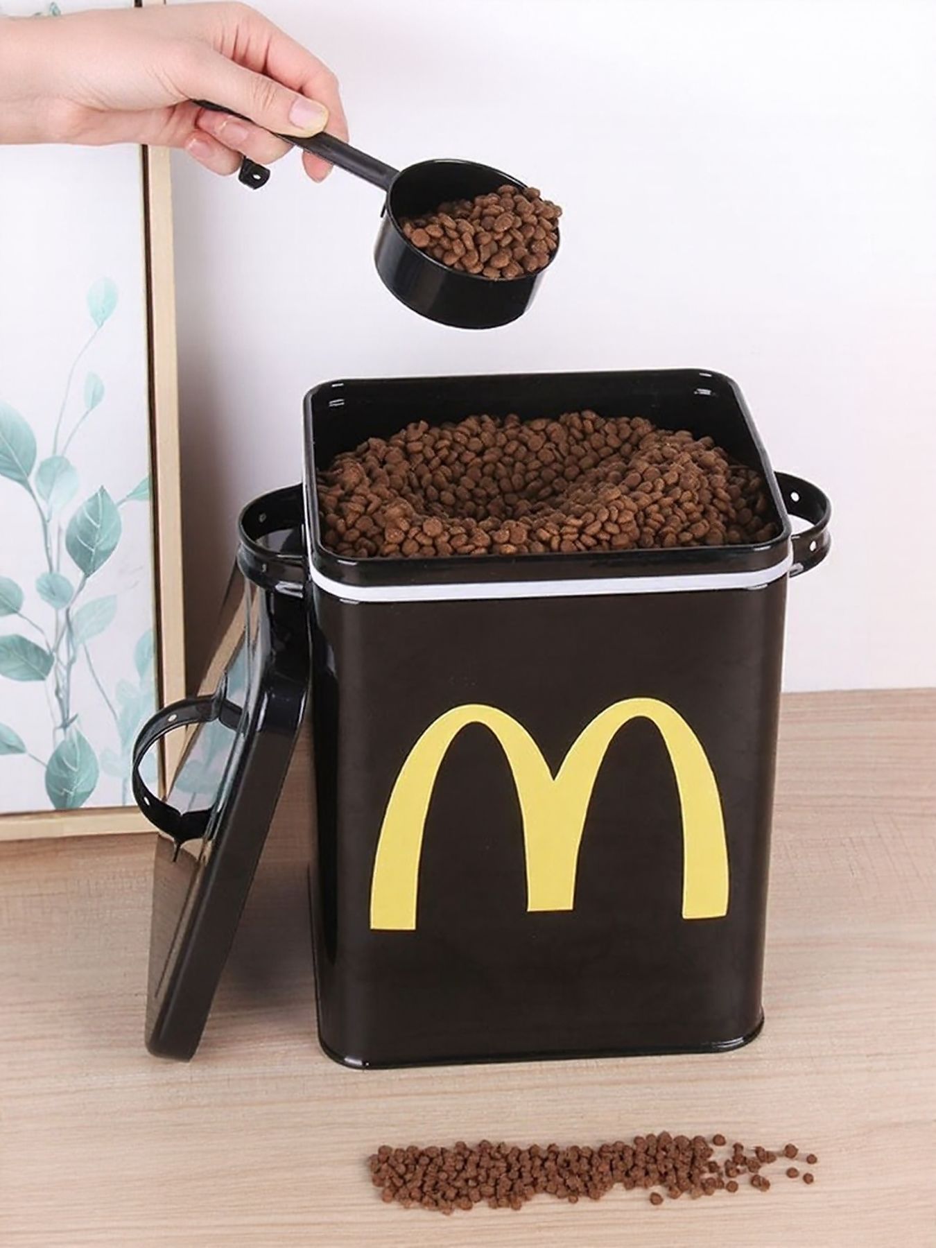 McDonald's Style Pet Food Storage Container