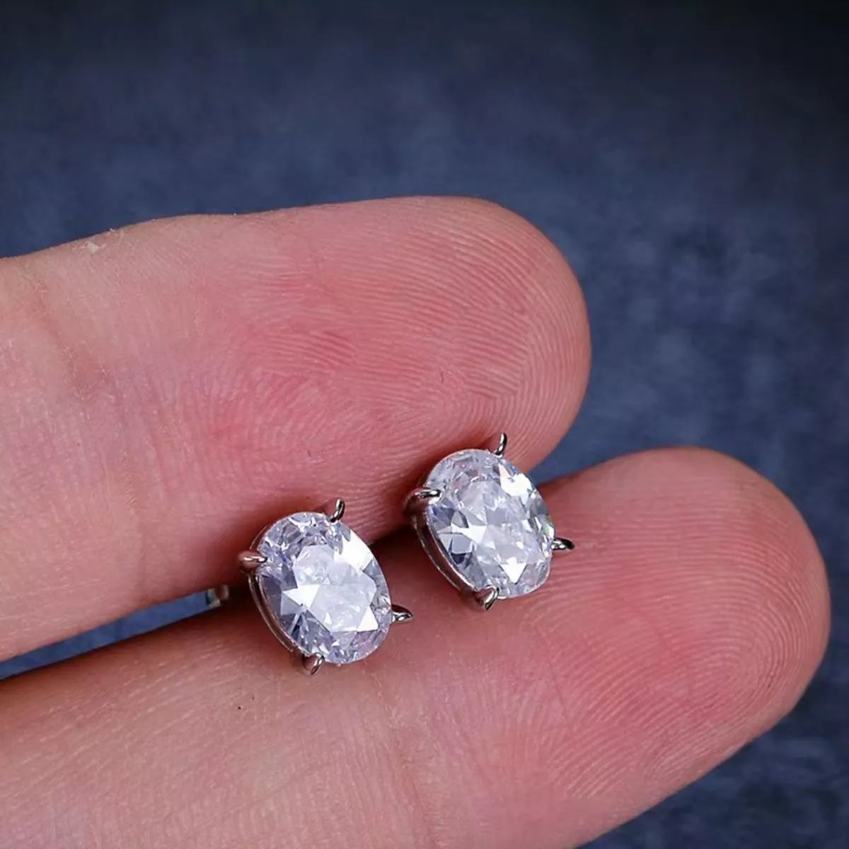 1 Carat Moissanite 925 Sterling Silver Stud Earrings