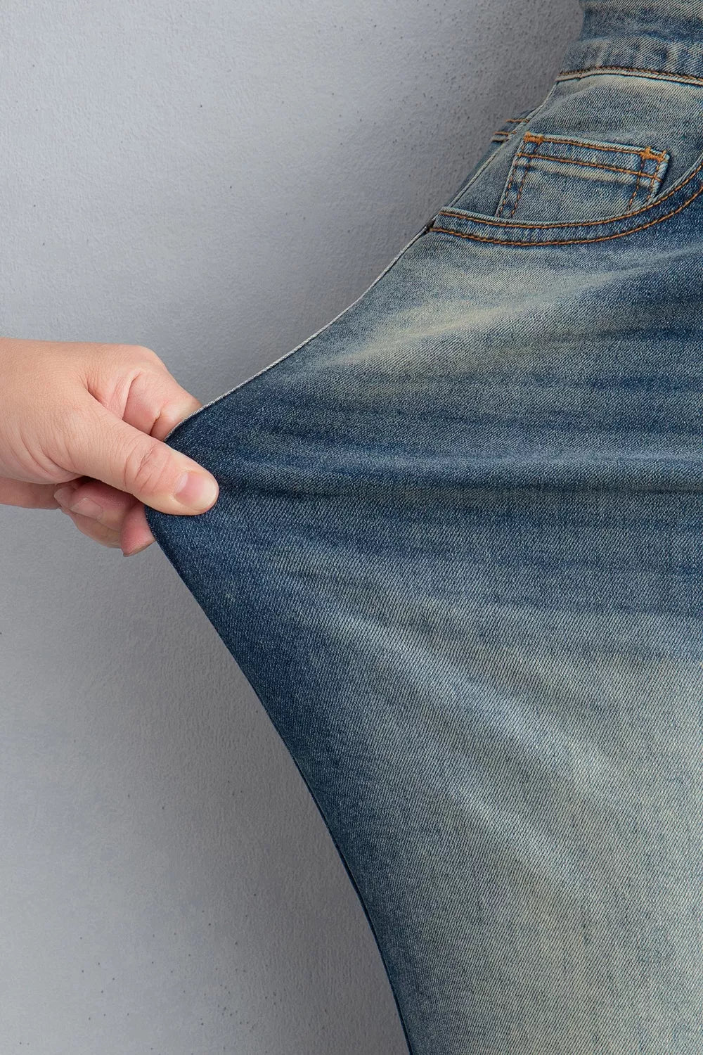 Pocket Detail Flare Leg Jeans