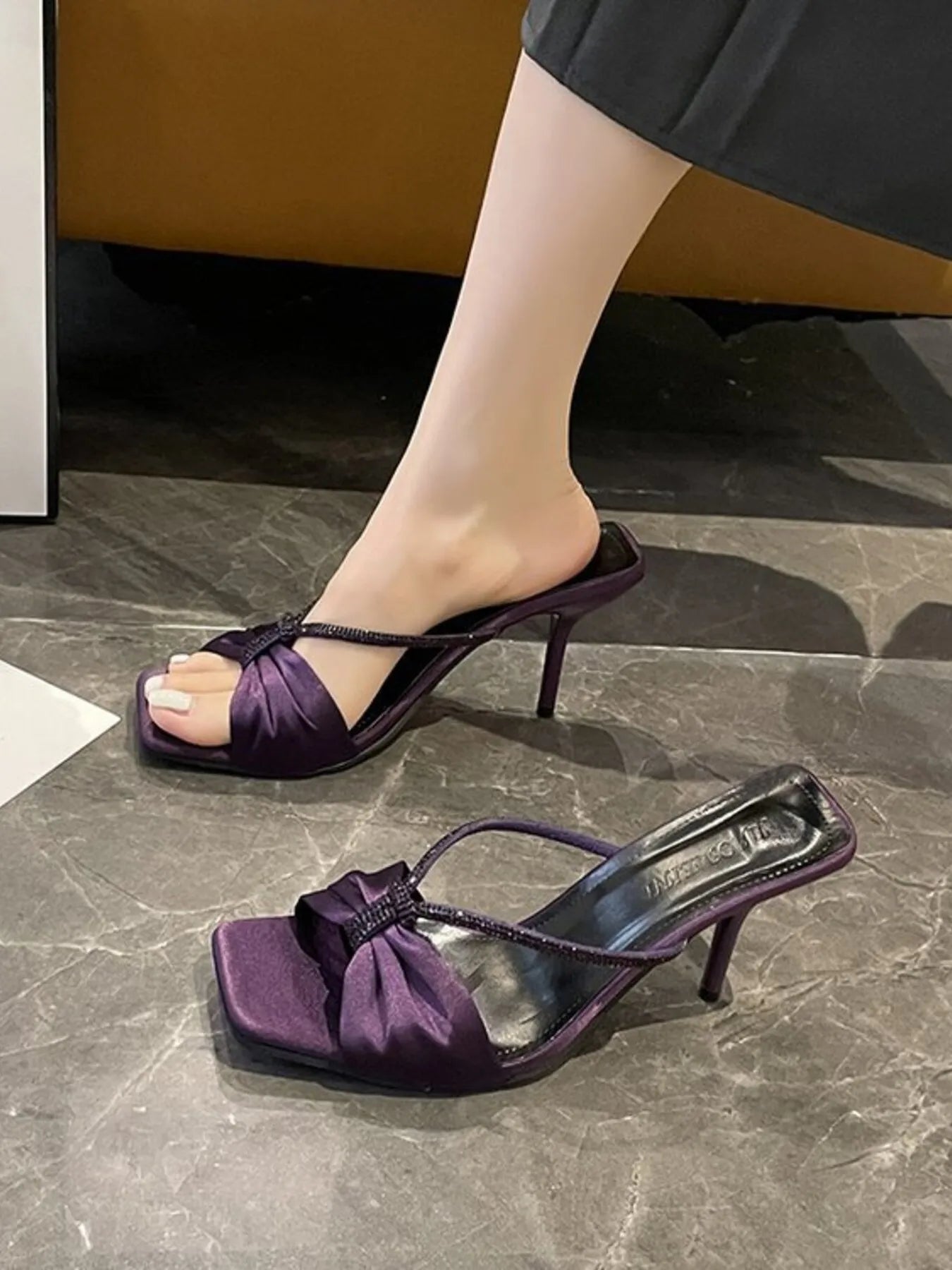 Bow Mid Heel Sandals