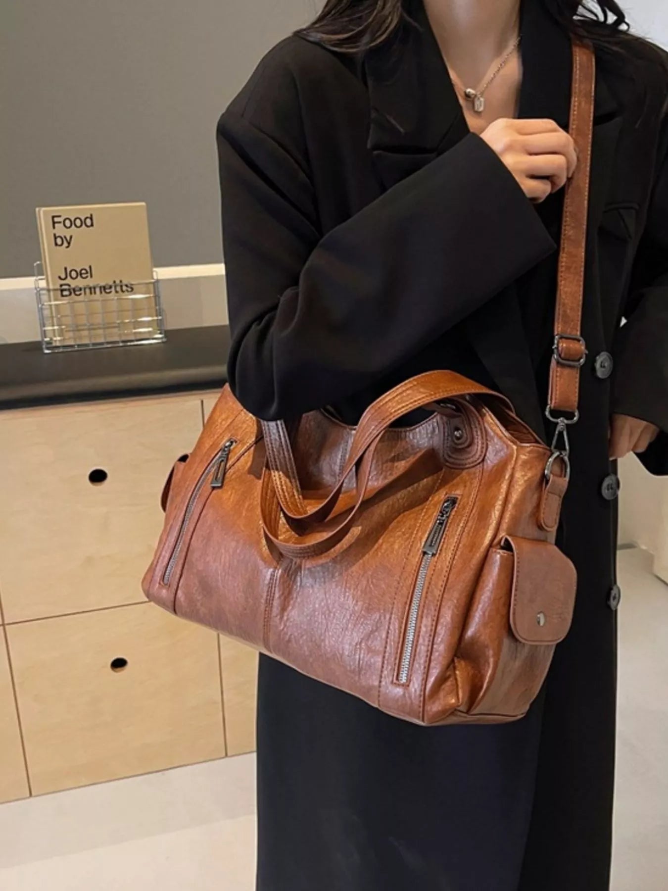 Vintage Style Zipper Front Handbag