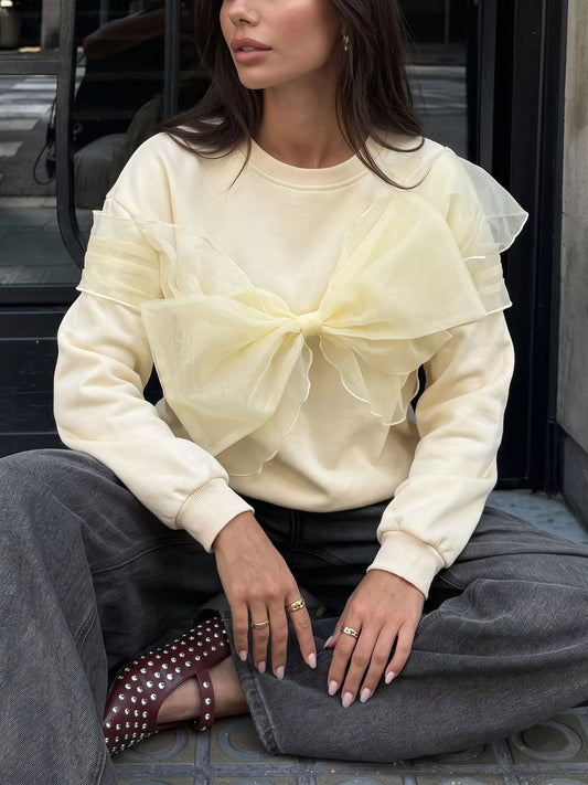 Bow Round Neck Long Sleeve Sweatshirt