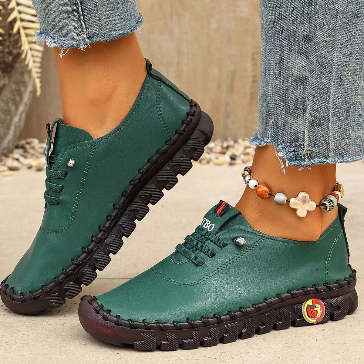 Round Toe Lace Up Sneakers