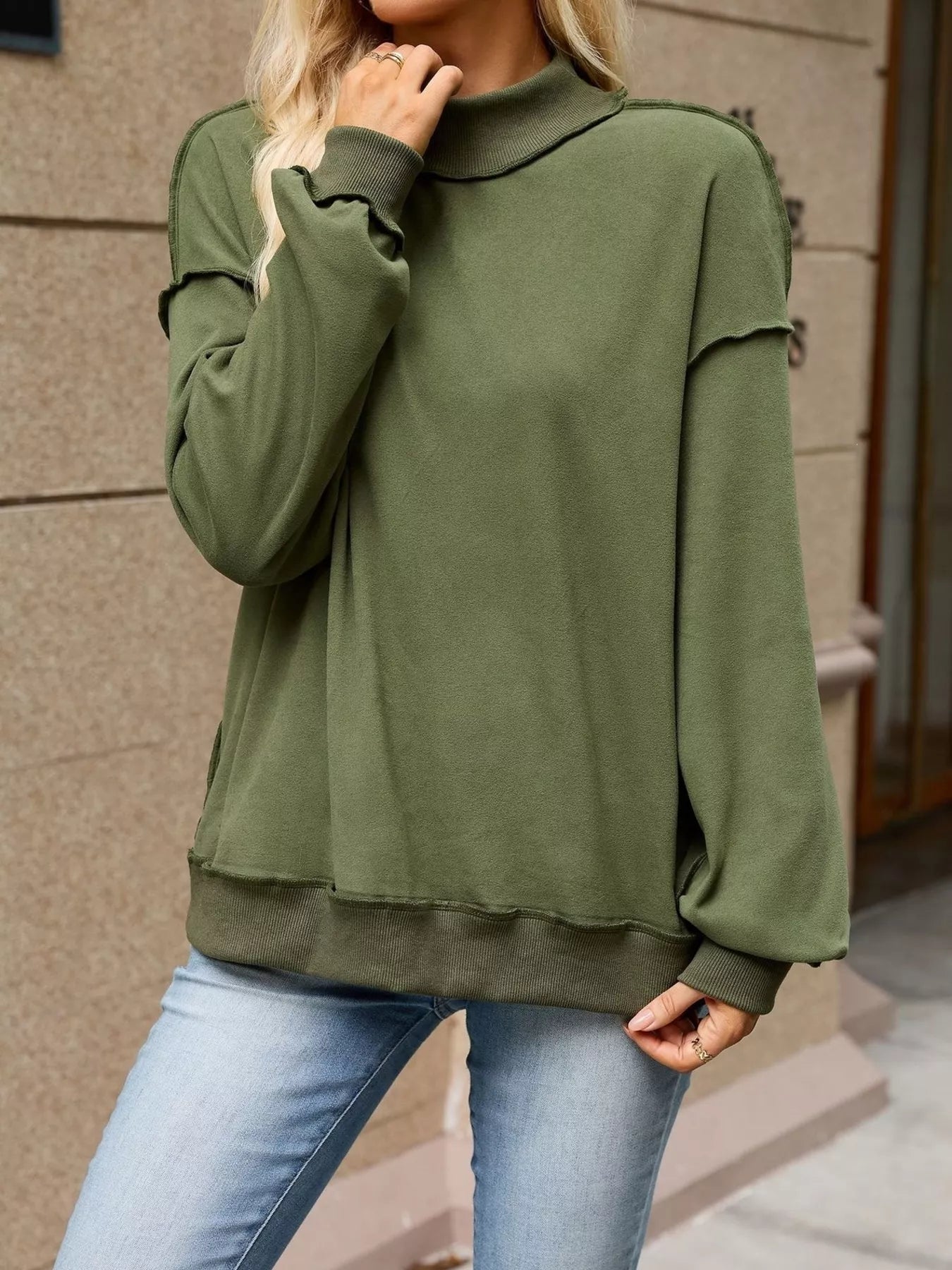 Loose Fit Crew Neck Sweatshirt