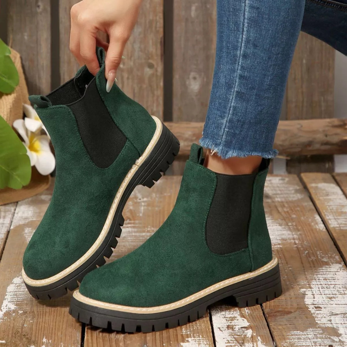 Round Toe Block Heels Boots