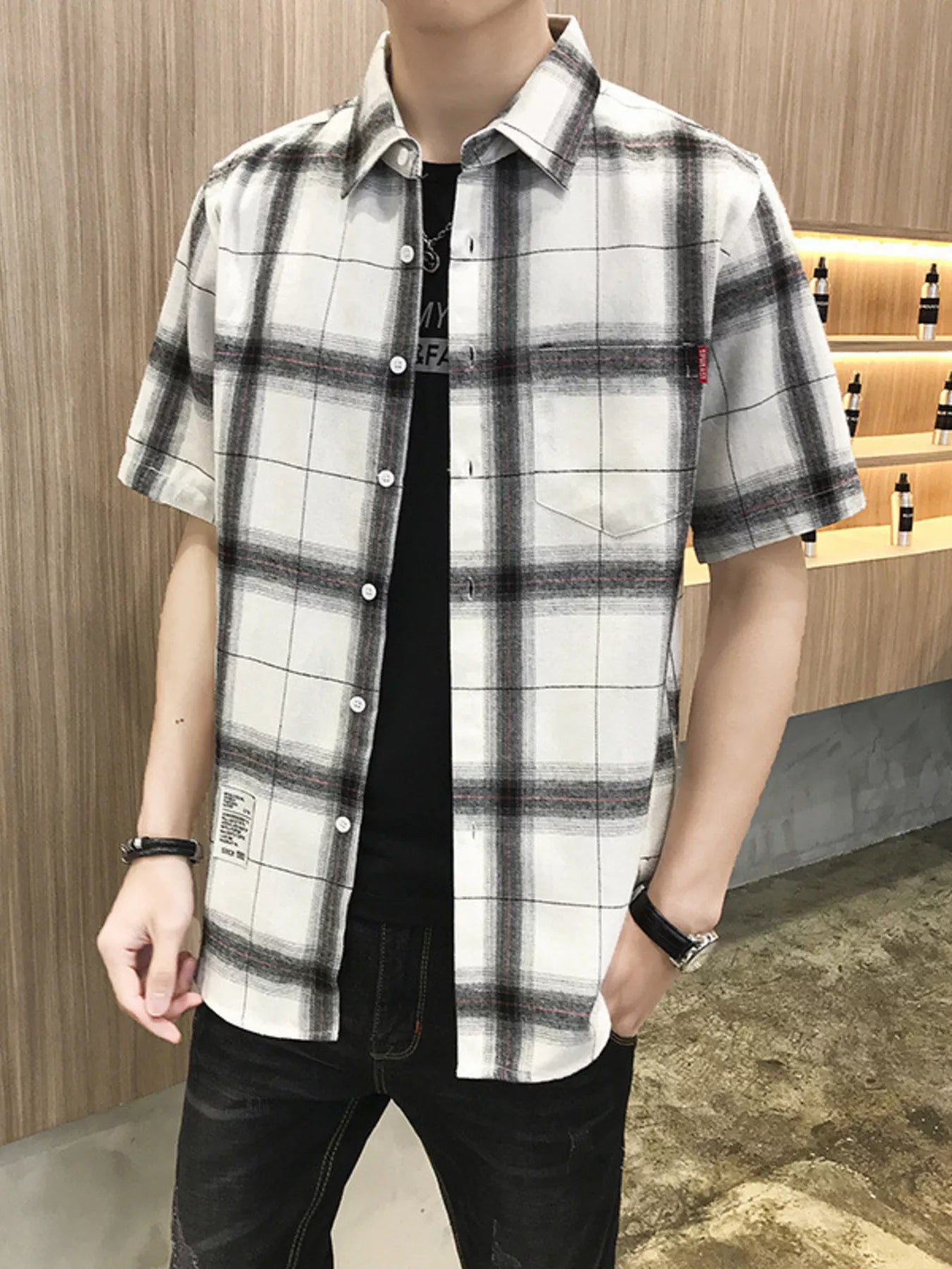 Men's Plus Size Plaid Button-Down Short Sleeve Shirt