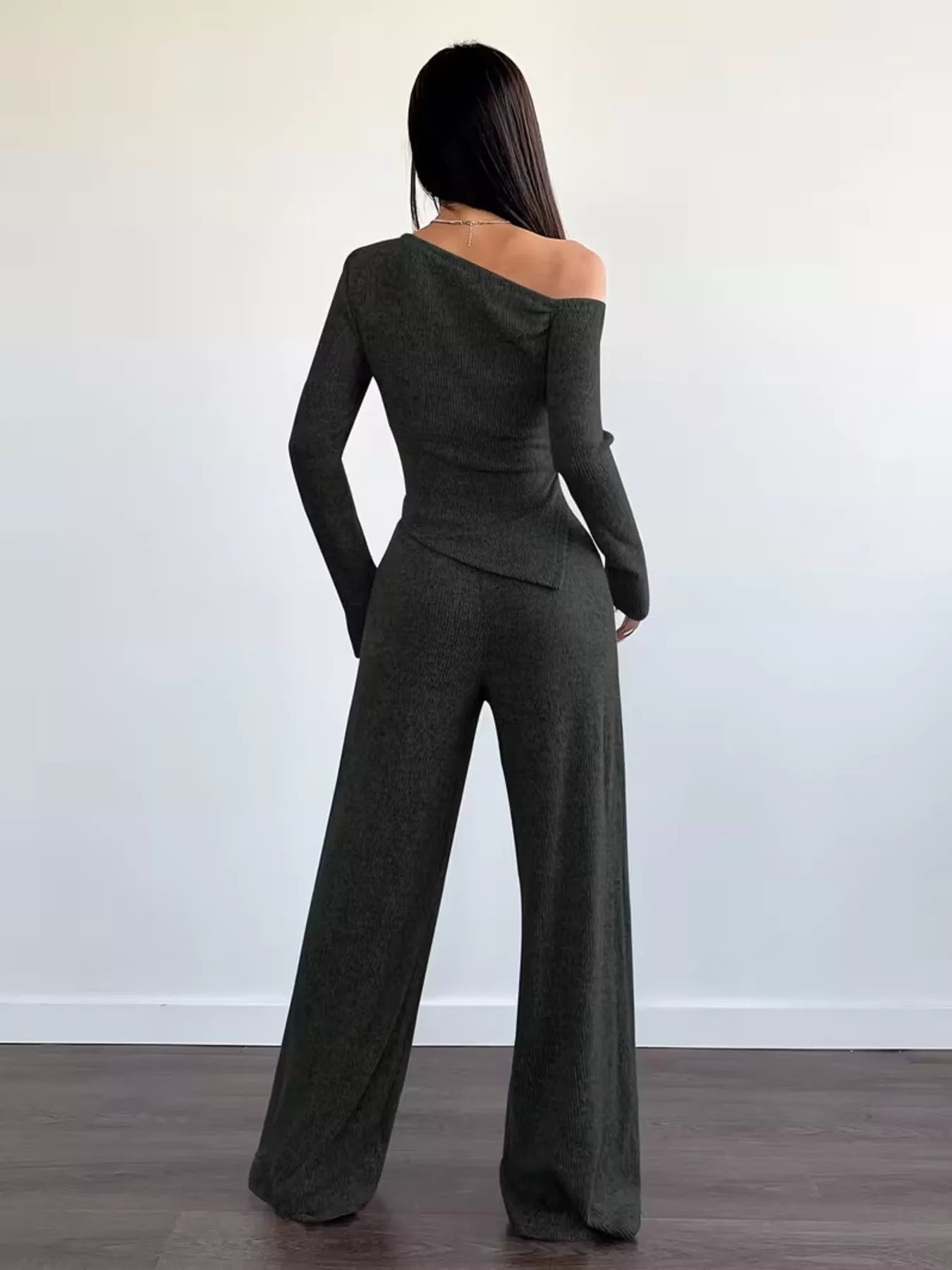 Chic One-Shoulder Asymmetrical Top and Wide-Leg Pants Set
