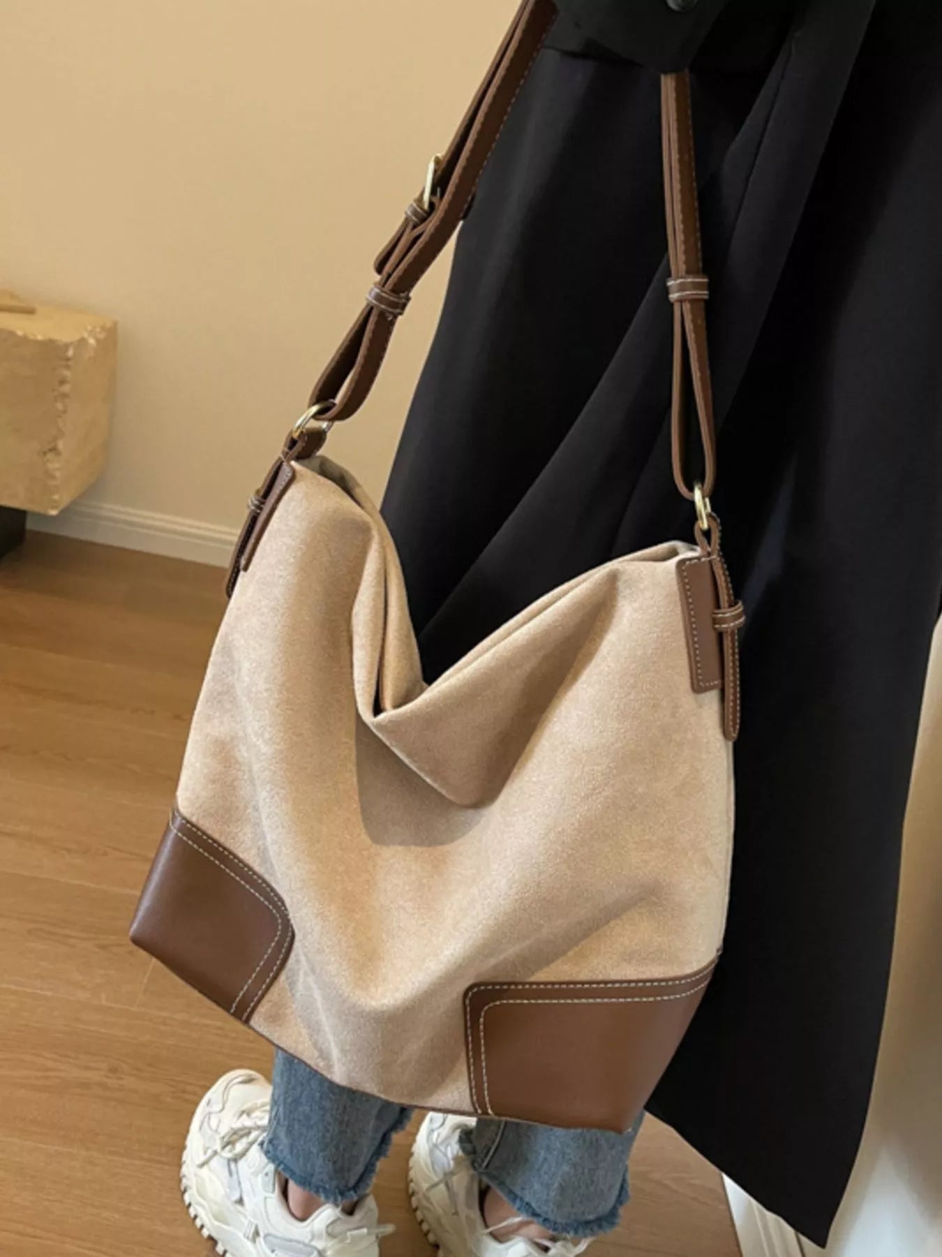 Color Block Shoulder Bag
