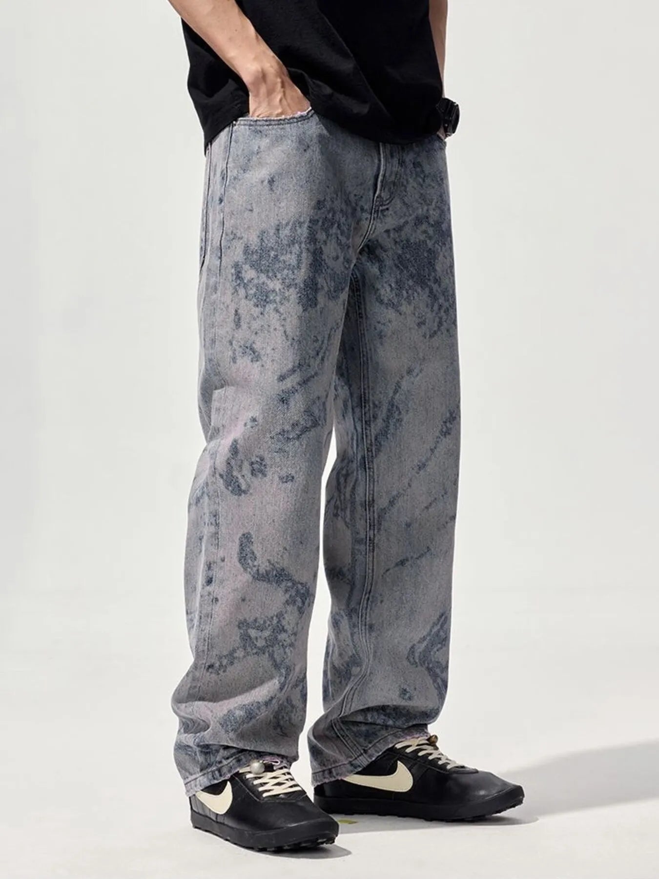 Men's Wide Leg Jeans