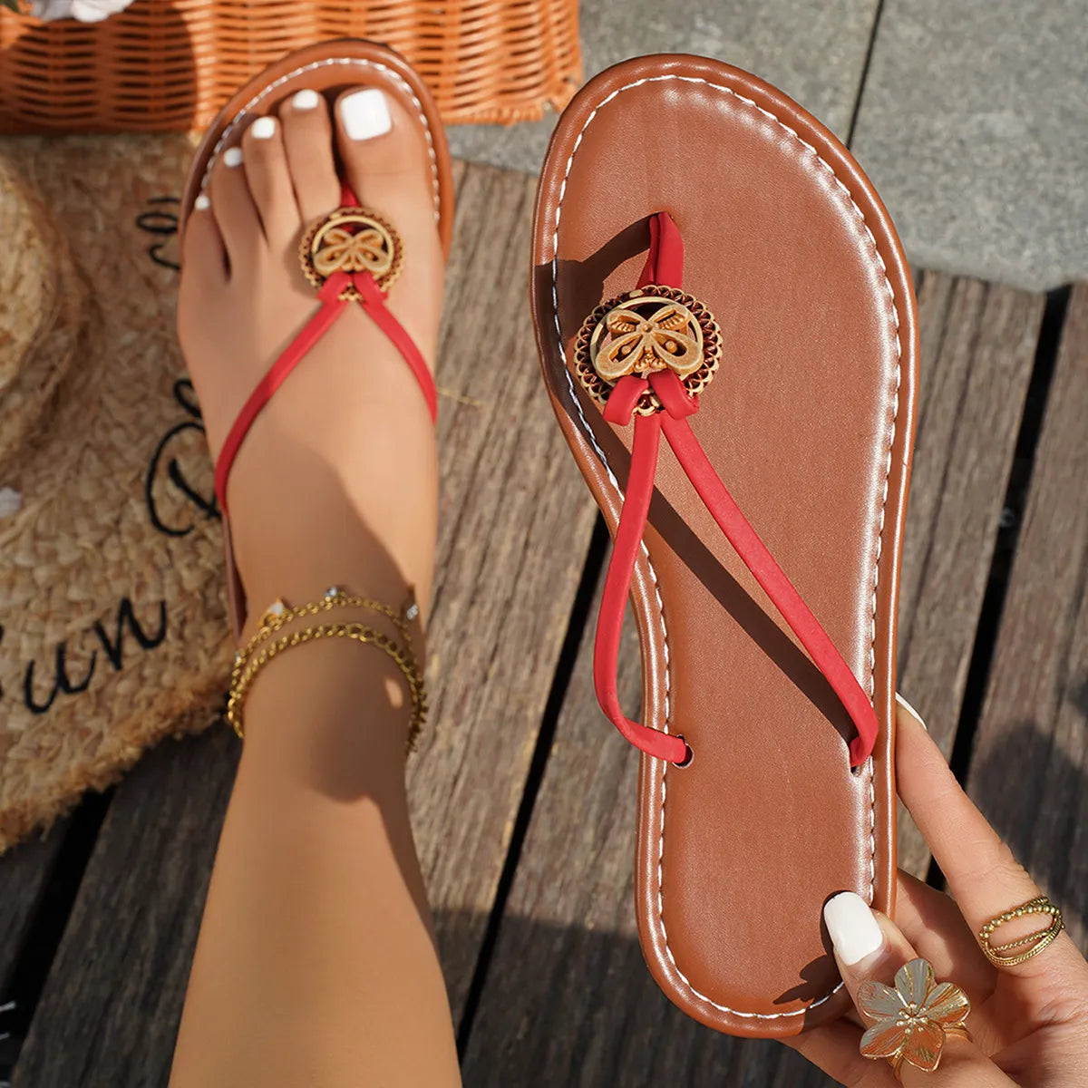 Toe Post Flats Sandals
