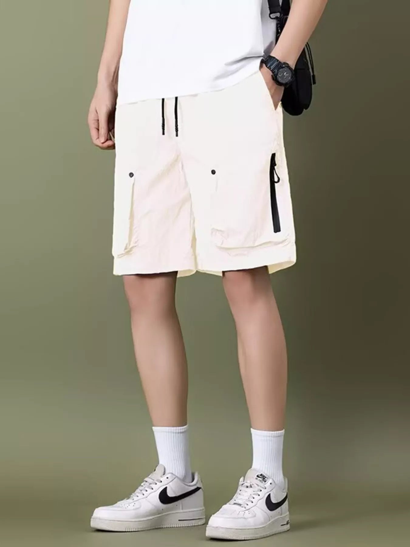 Men's Full Size Lightweight Cargo Shorts with Zipper Pockets Plus Size