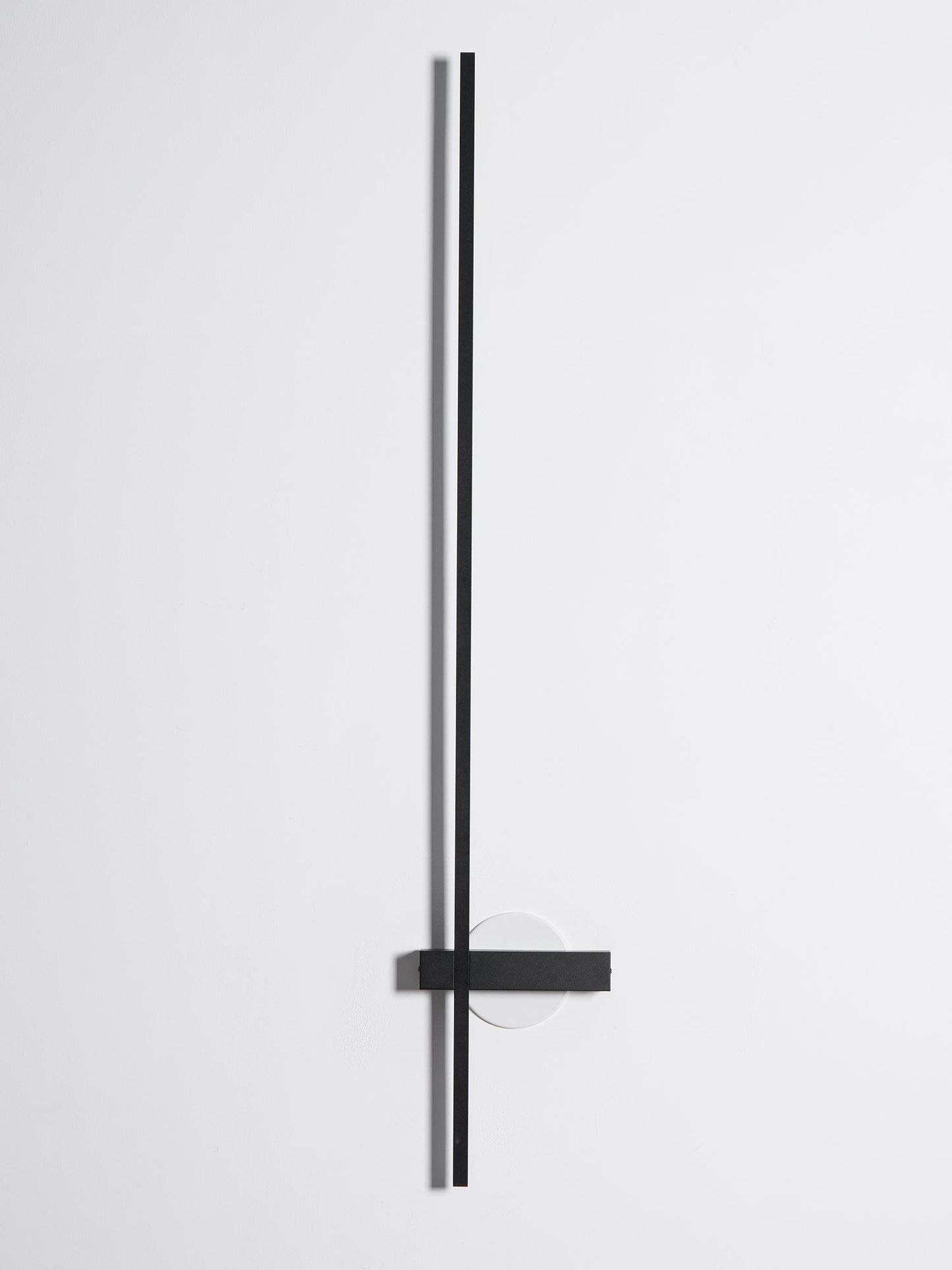 Adeline Linear Rechargeable Sconce