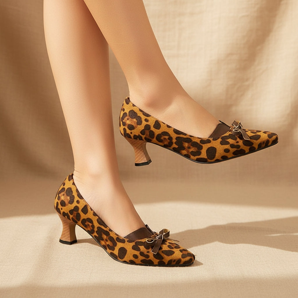 Women's Retro Square Toe Bow Pumps with Chunky Heel