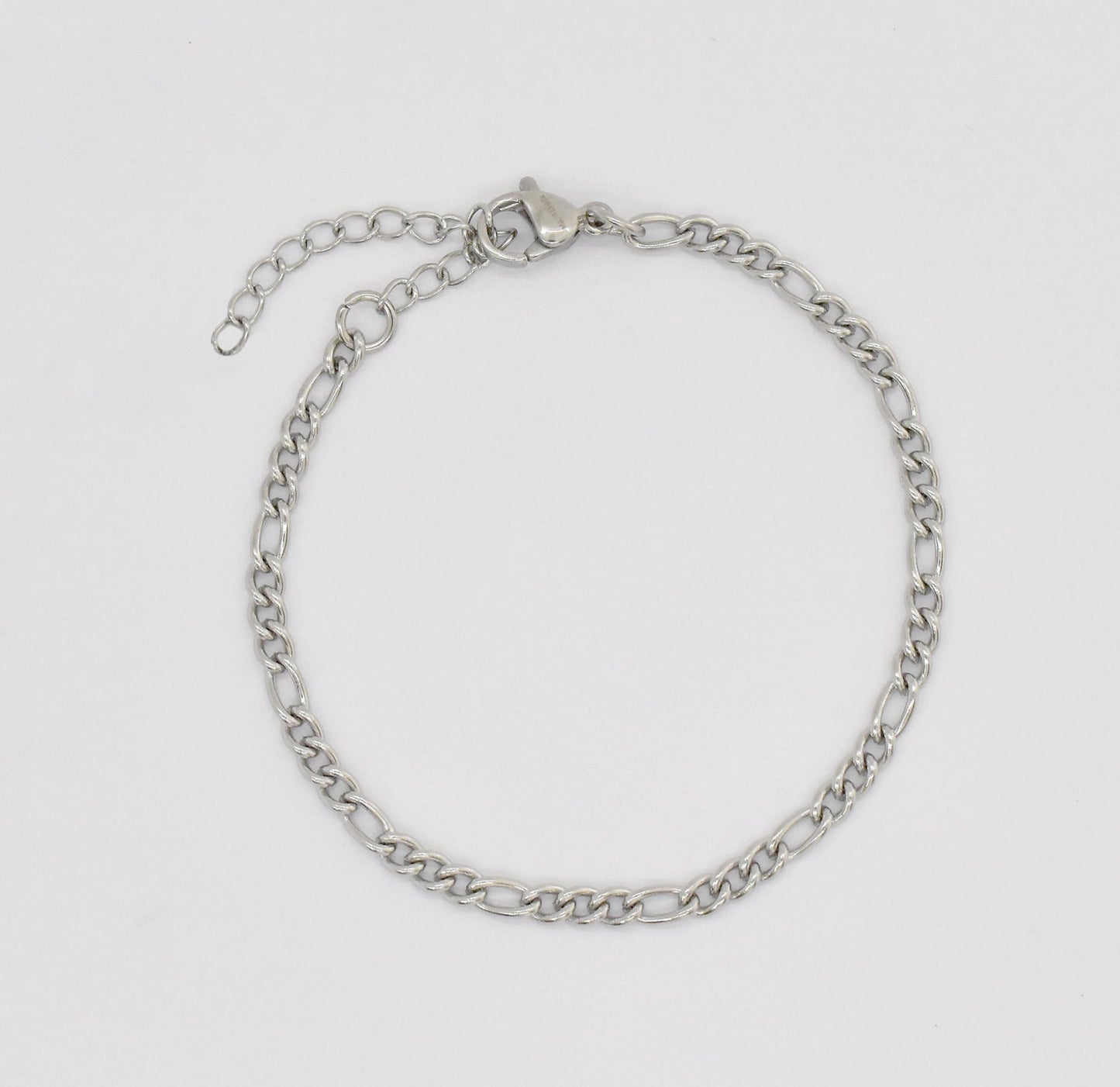 BOBBI SILVER FIGARO CHAIN BRACELET