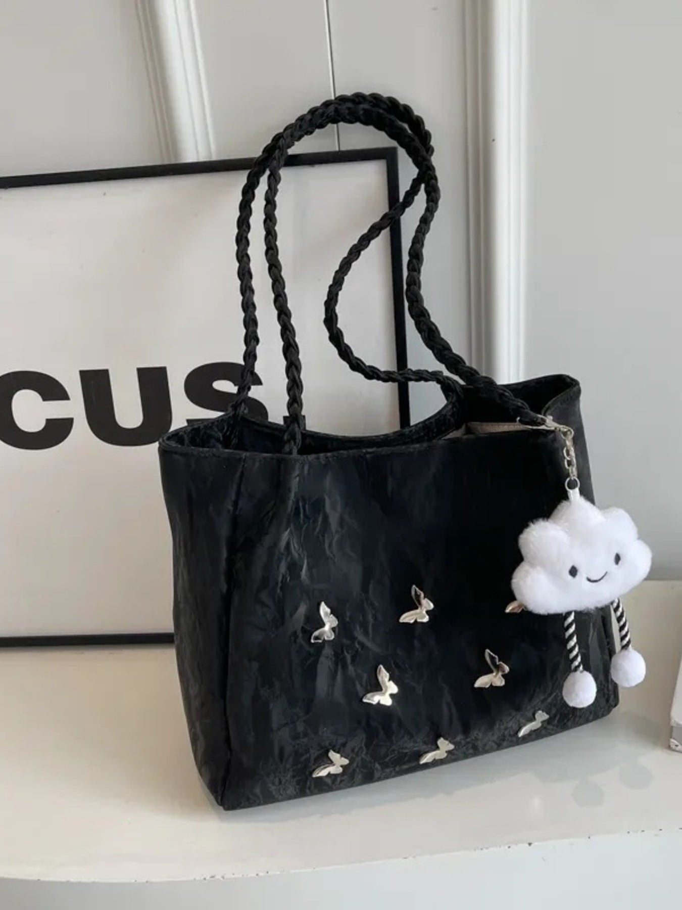 Butterfly Pattern Tote Bag