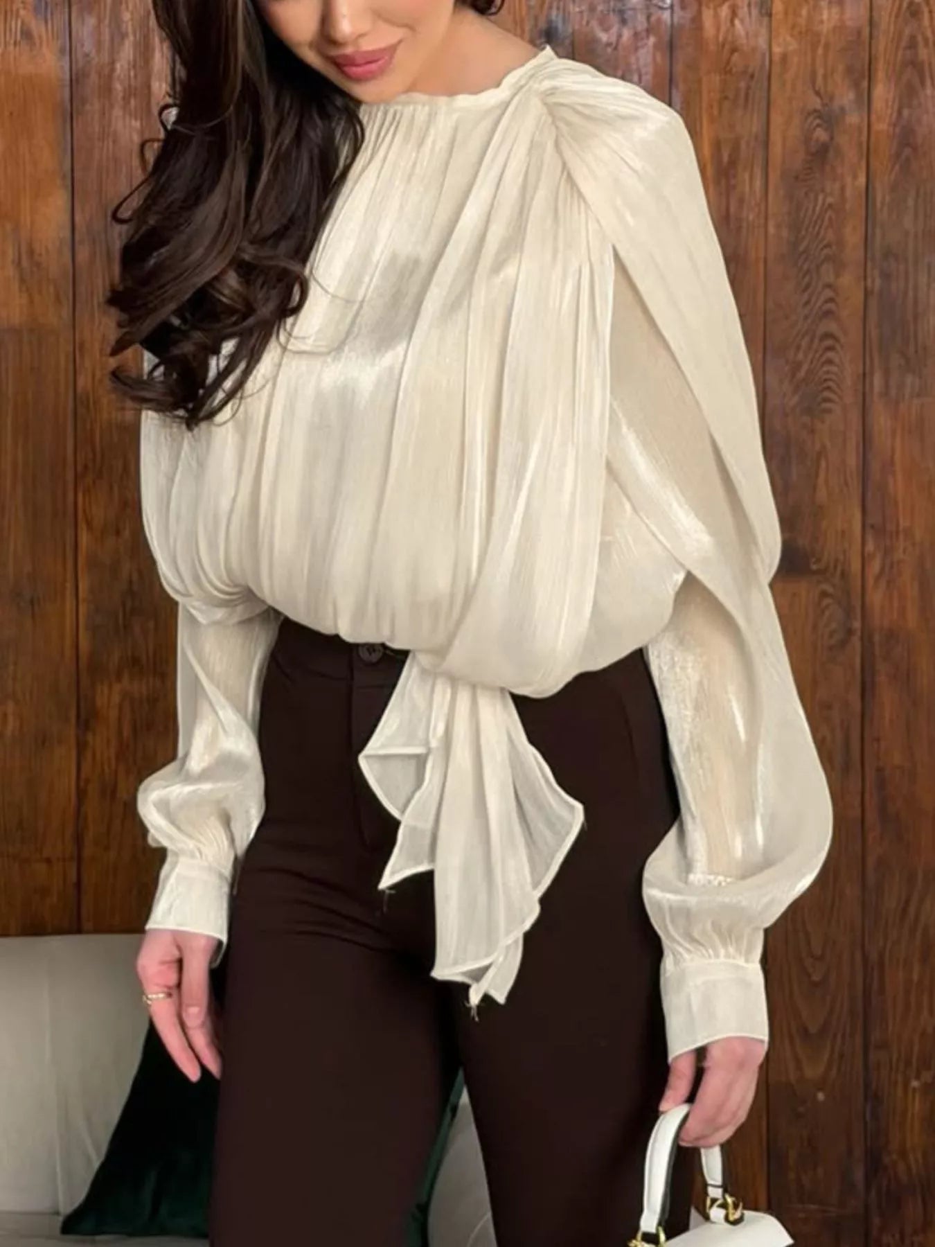 Tie-Front Detail Long Sleeve Blosue
