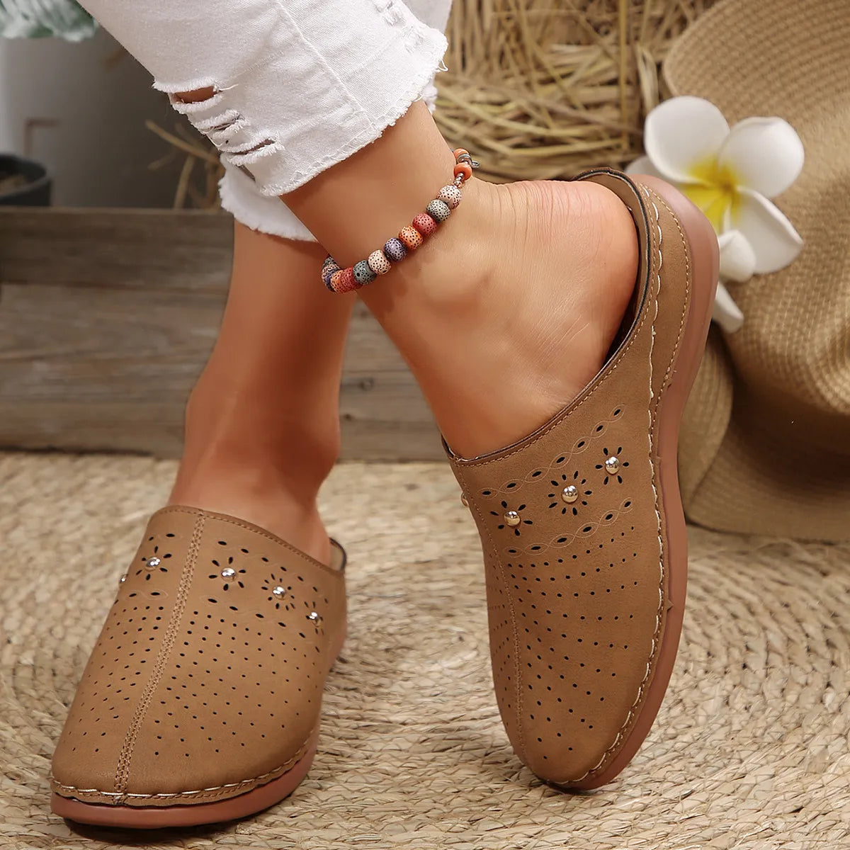 Round Toe Wedge Sandals