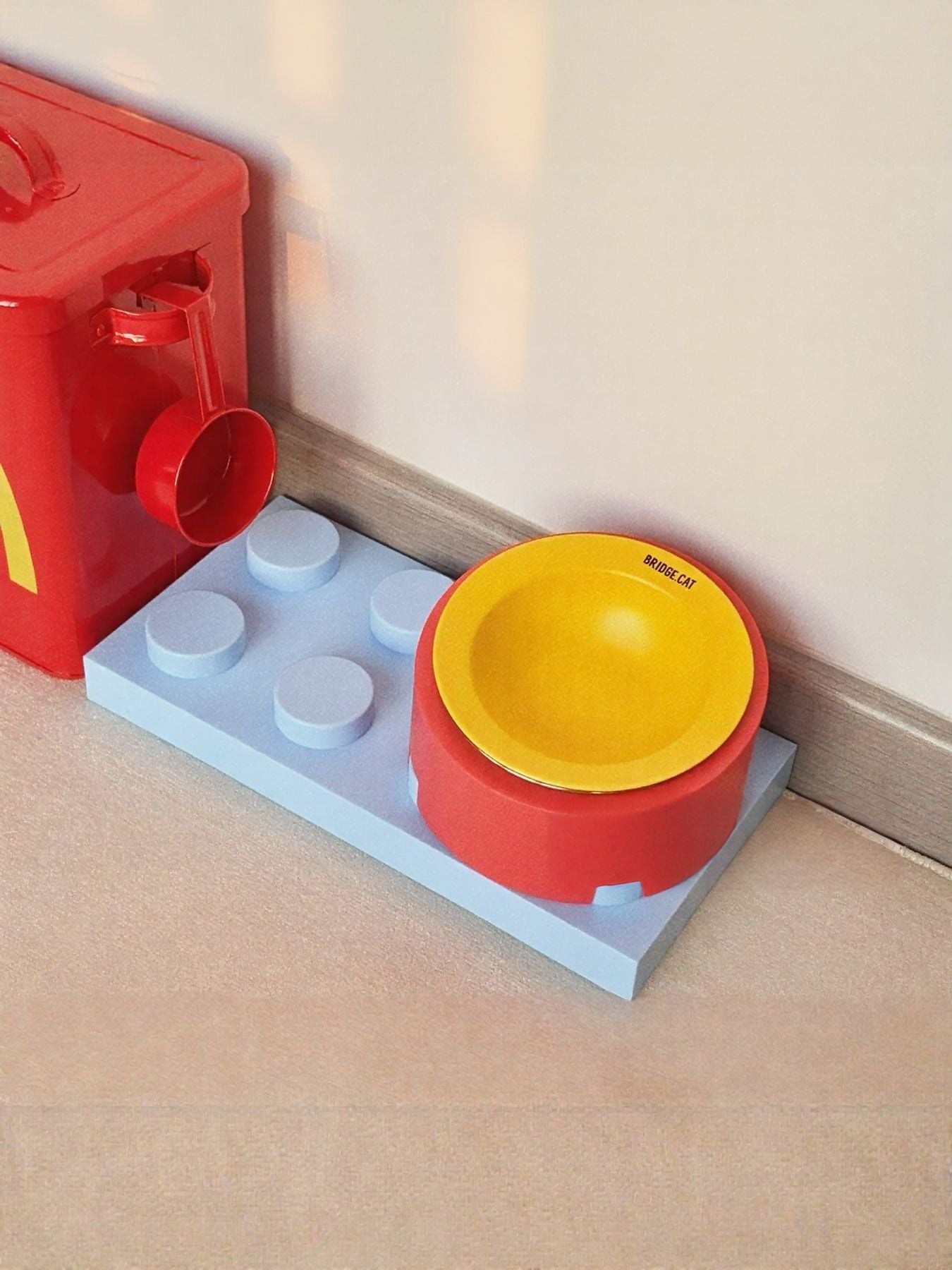 McDonald's Style Pet Food Storage Container
