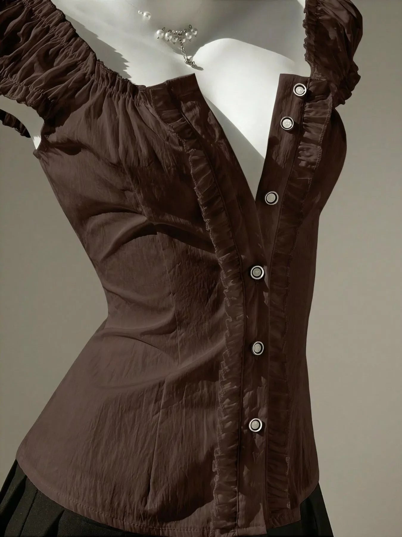 Chic Puff Sleeve Ruched Button-Up Blouse