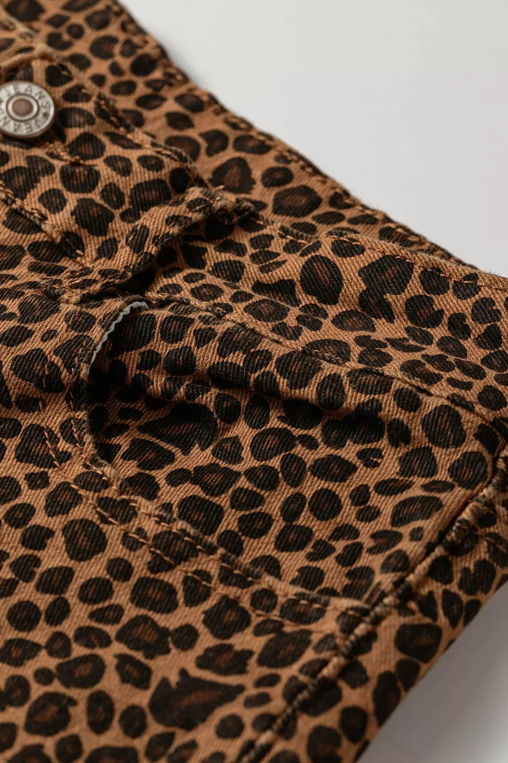 Leopard Print Ruffled Hem Shift Jeans